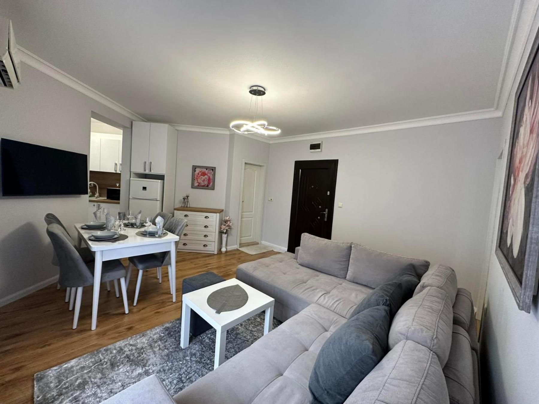 MARINA Apartments