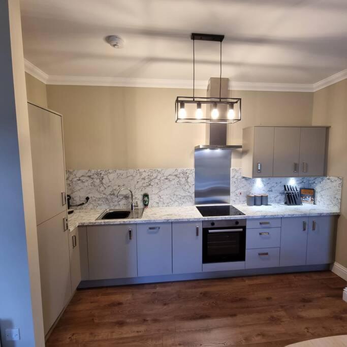 Apartment 20 min walk from Manchester City Centre view 4