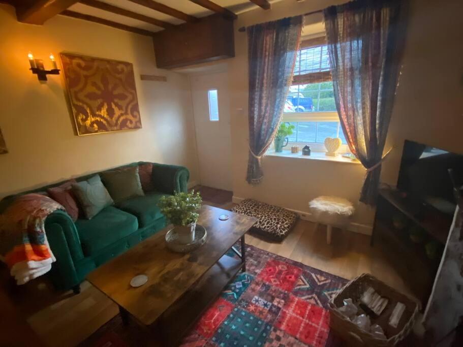 Maytree Cottage. Compact home in Mid Wales. view 4