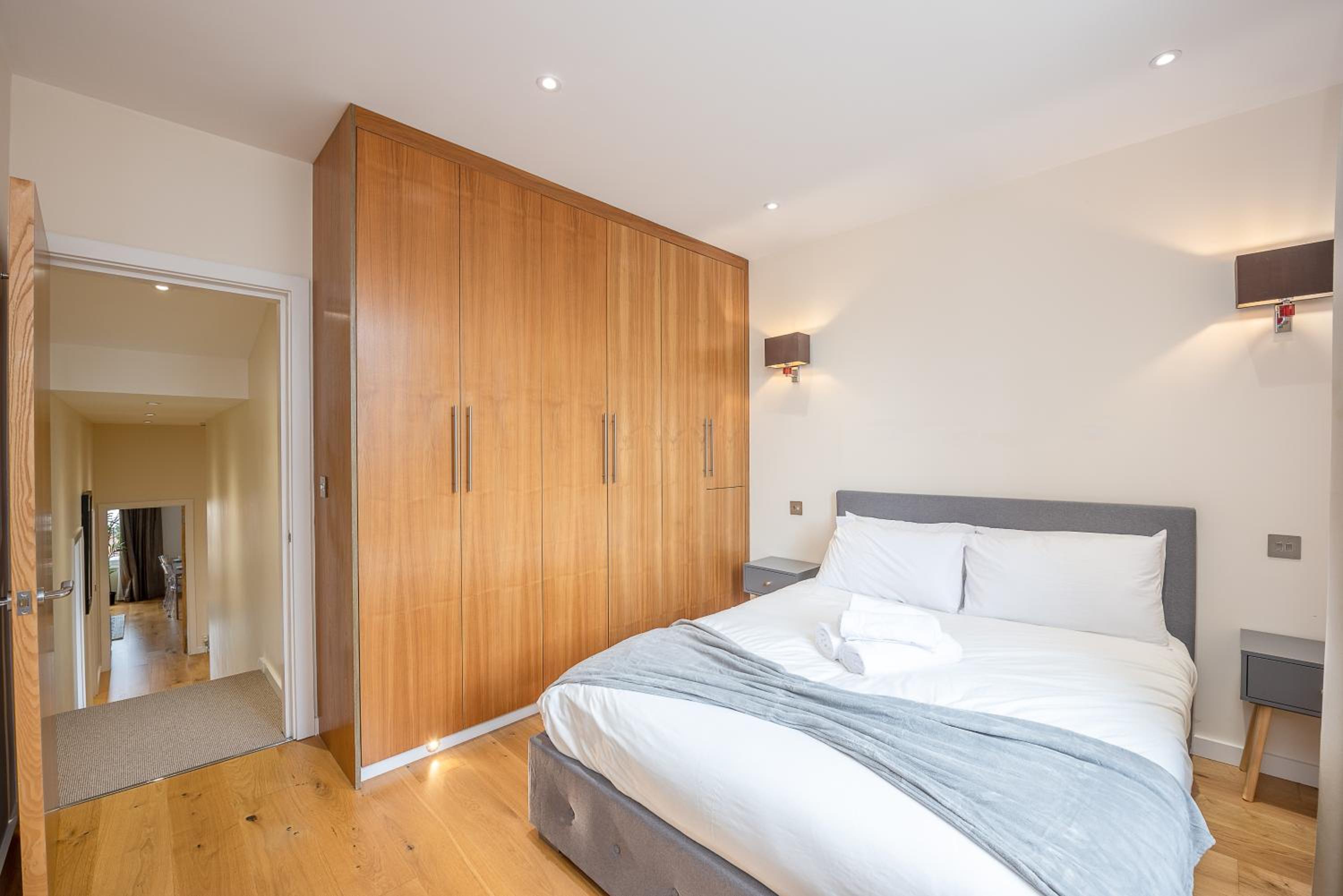 Park Apartments near Portobello Road