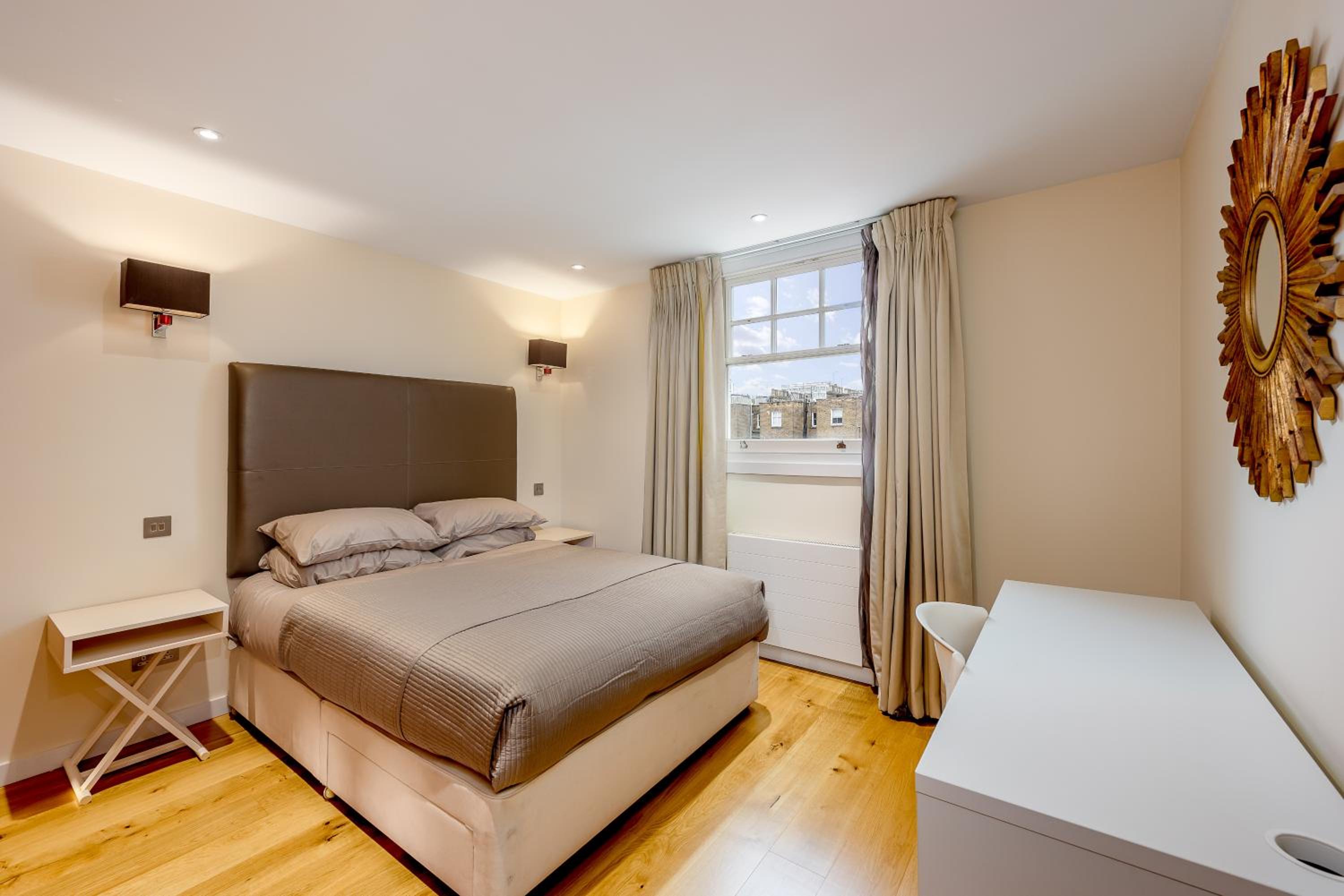 Park Apartments near Portobello Road