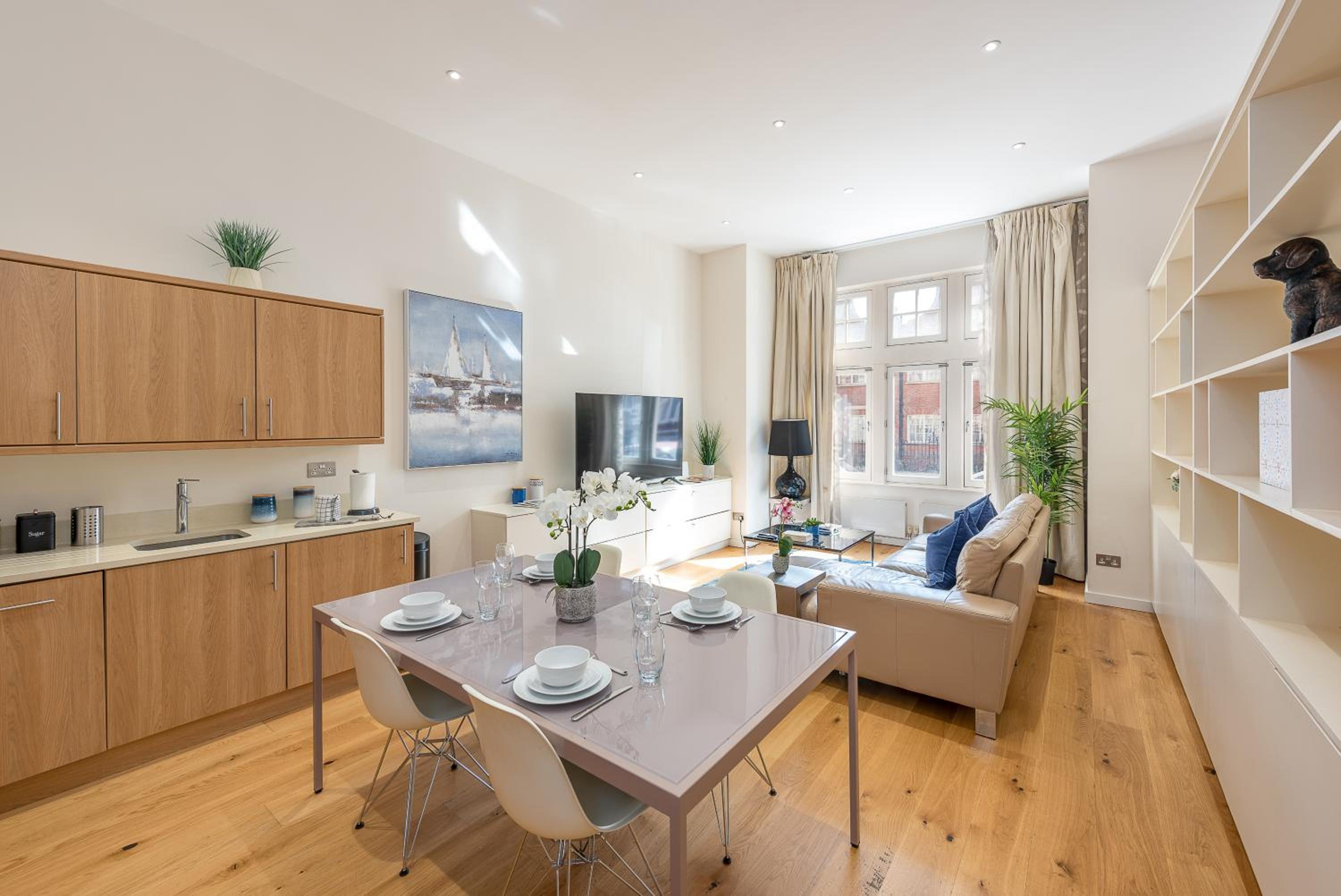 Park Apartments near Portobello Road