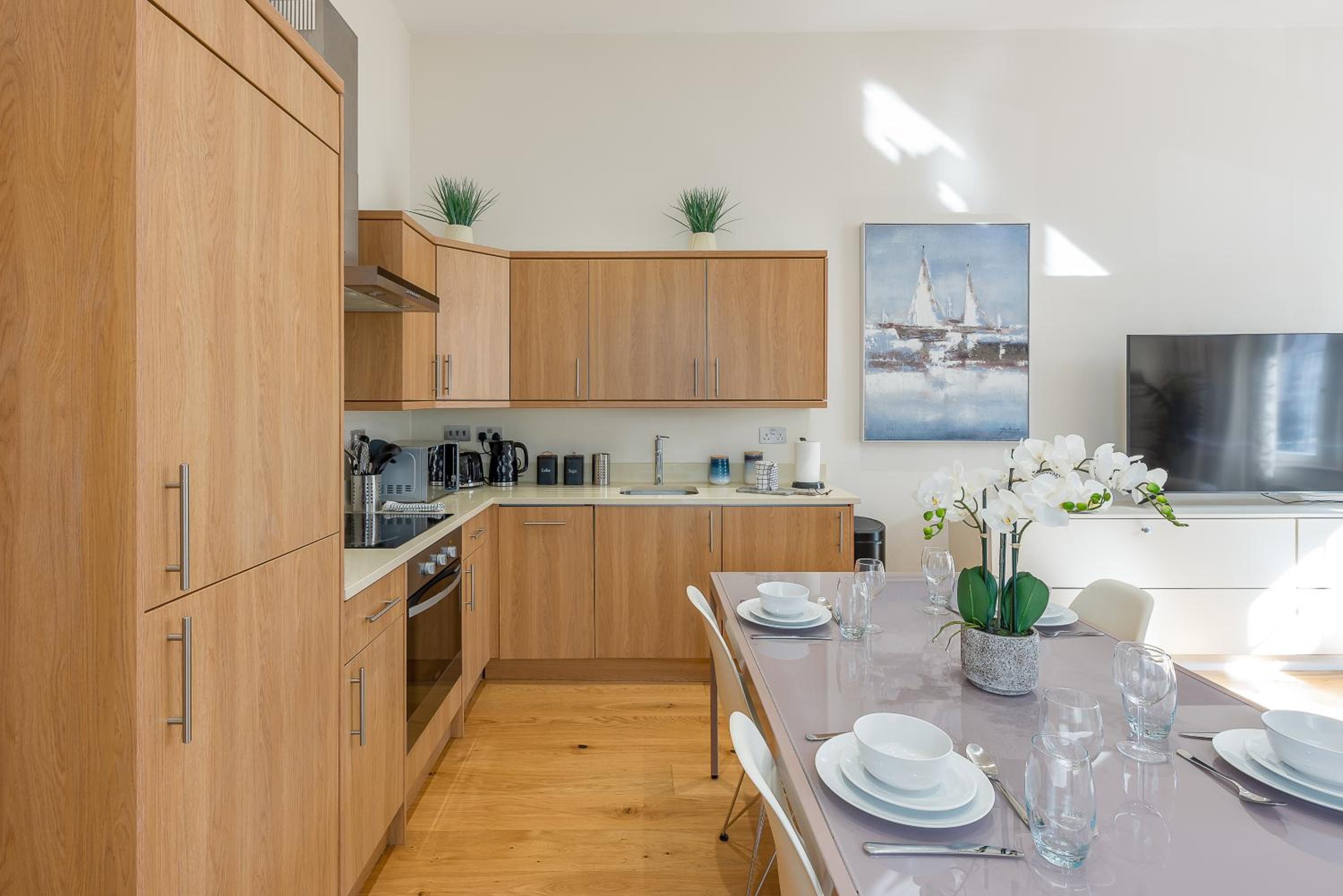 Park Apartments near Portobello Road