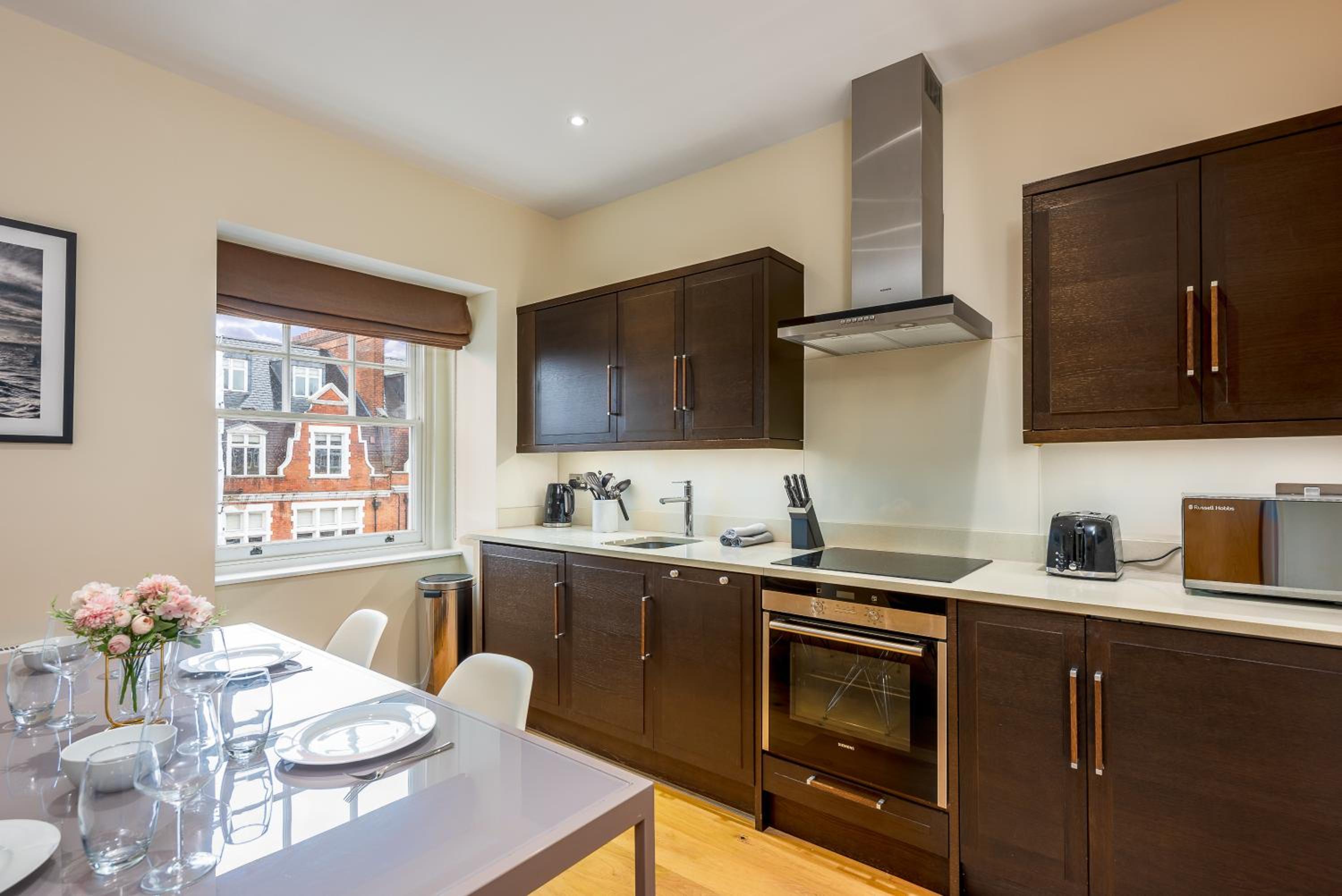 Park Apartments near Portobello Road