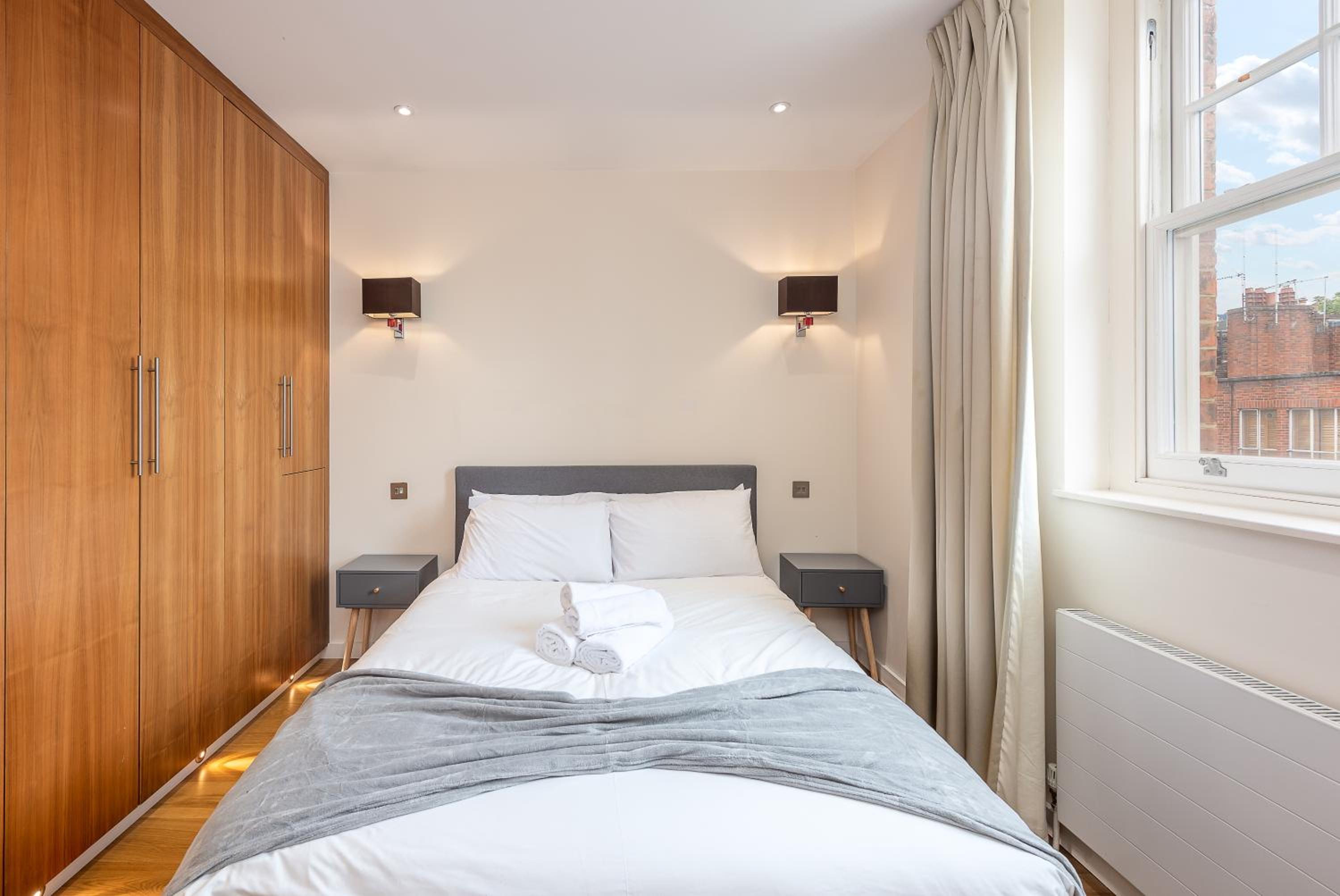 Park Apartments near Portobello Road