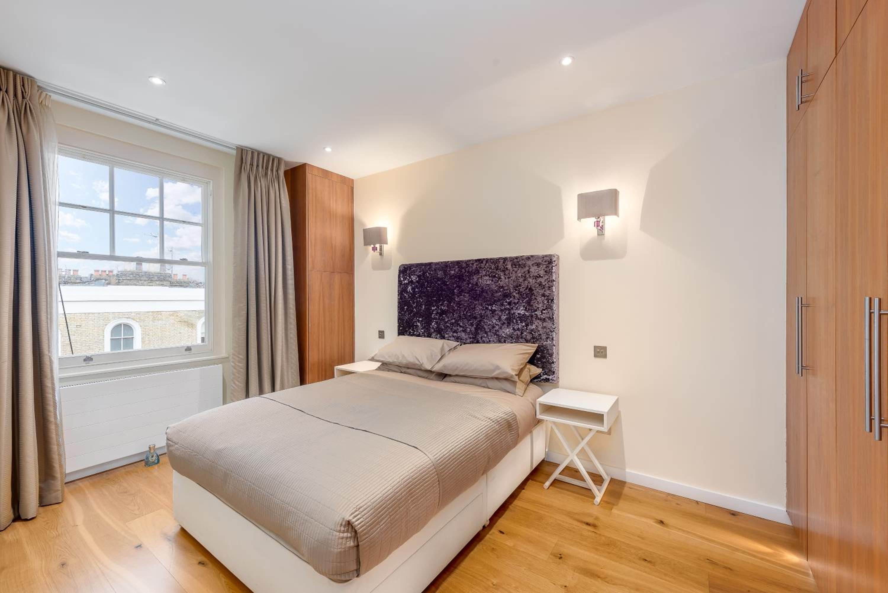 Park Apartments near Portobello Road