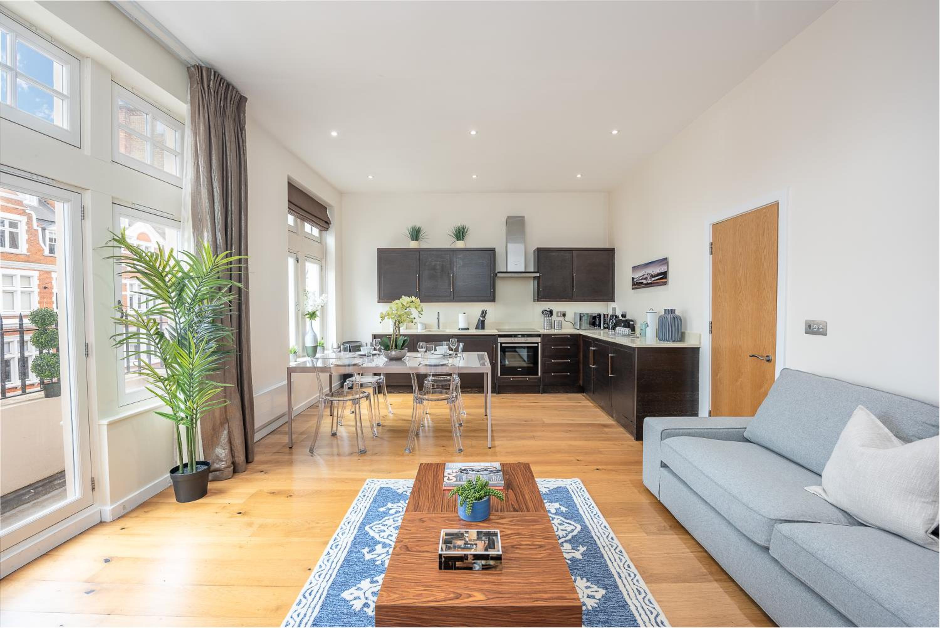 Park Apartments near Portobello Road