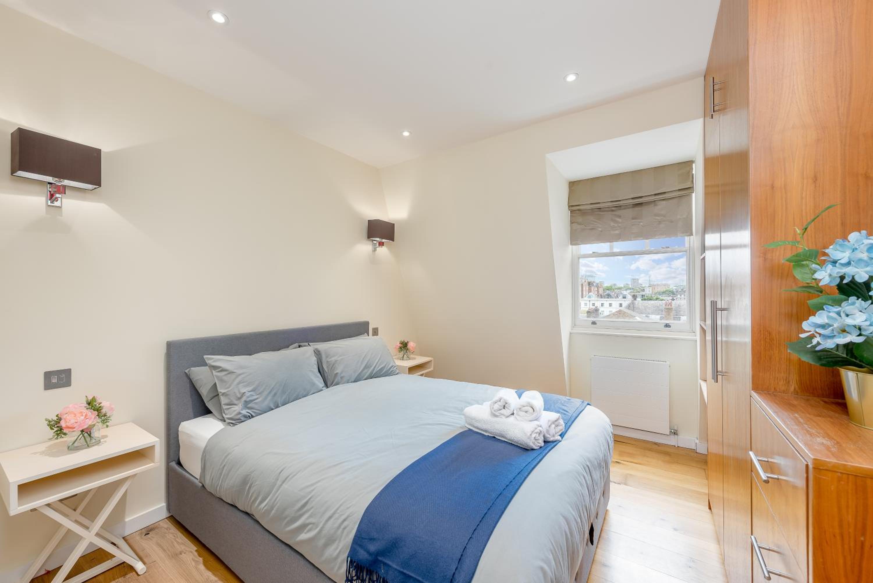Park Apartments near Portobello Road