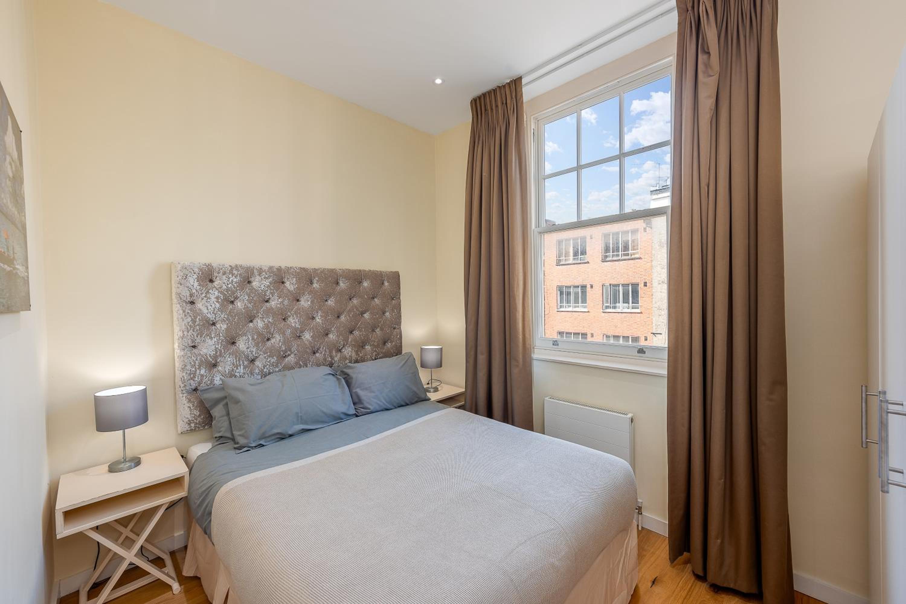 Park Apartments near Portobello Road
