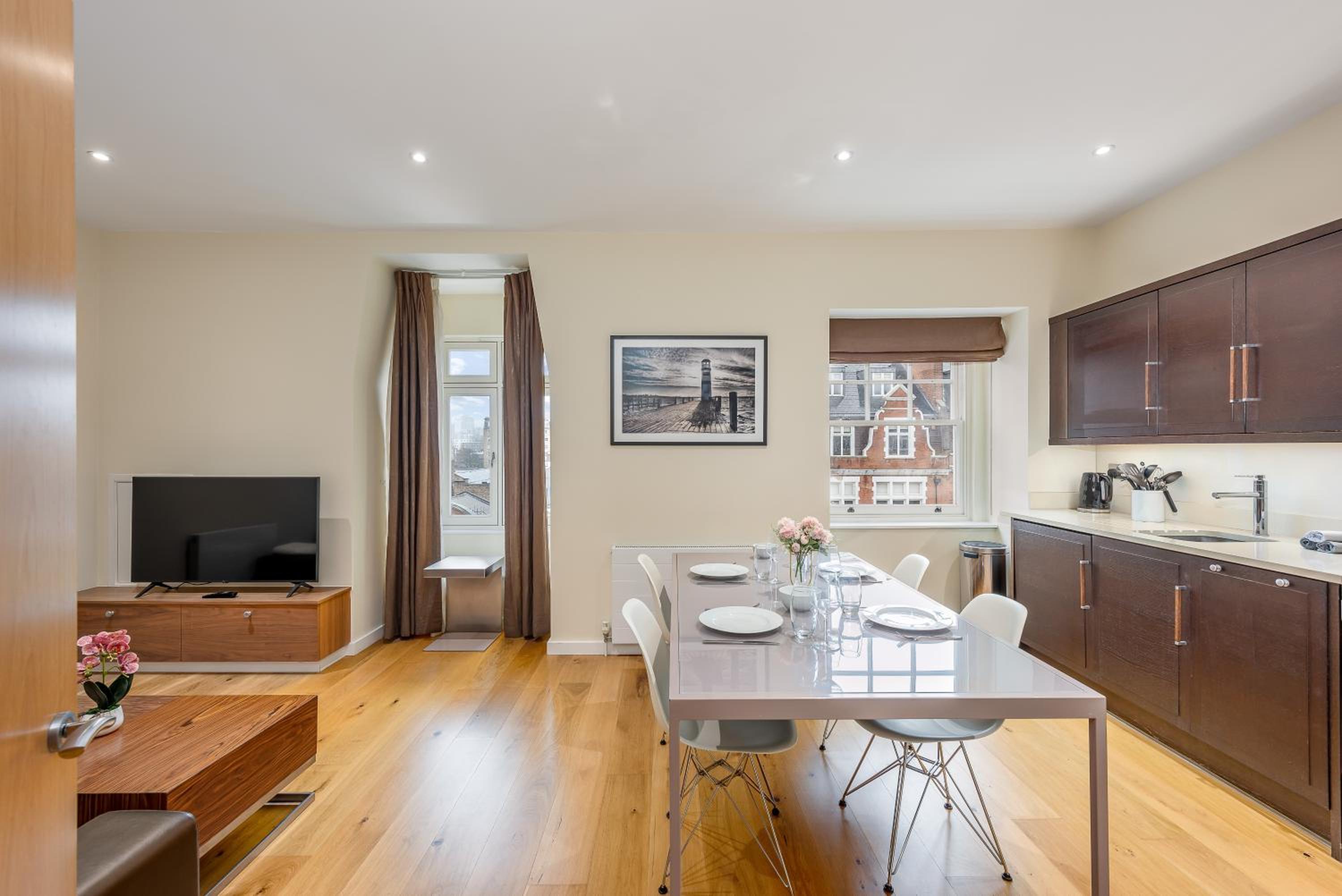 Park Apartments near Portobello Road