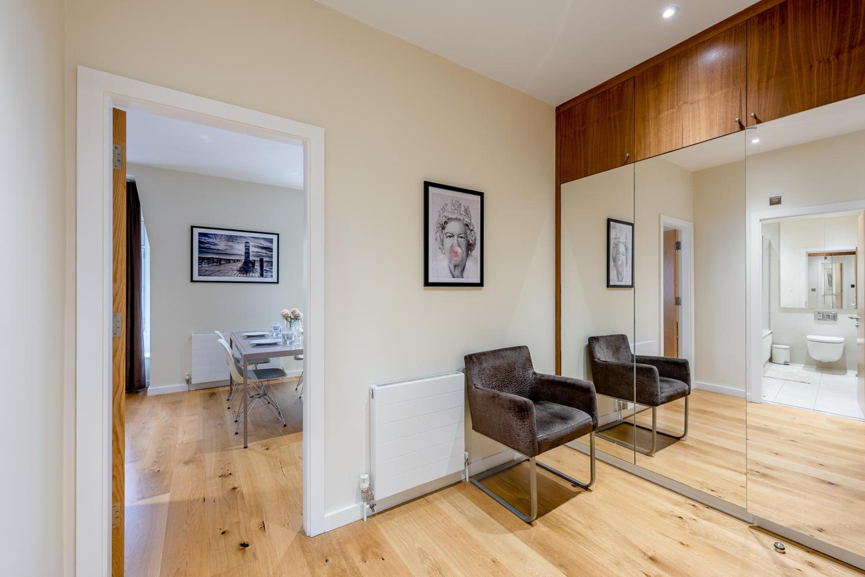 Park Apartments near Portobello Road