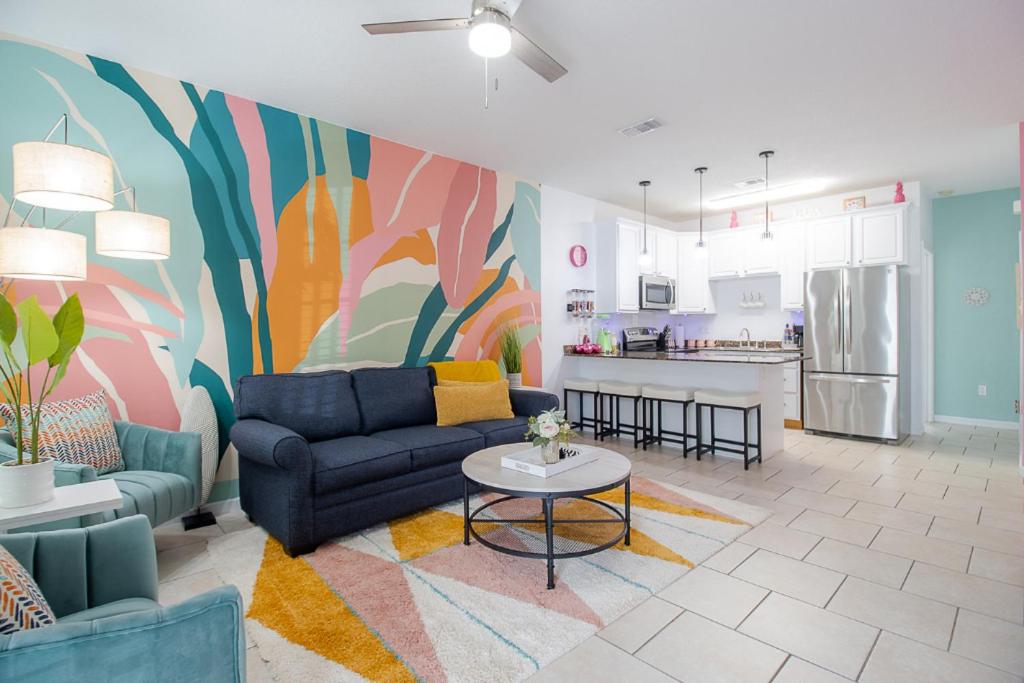 Seaside Beach Getaway Sleeps 6 view 5