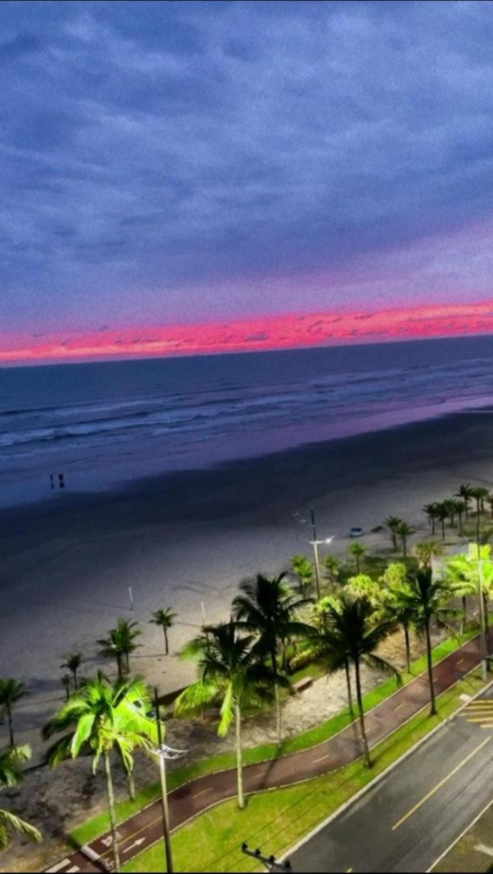 Apartamento Praia Grande Novo Frente Mar Pé na Areia