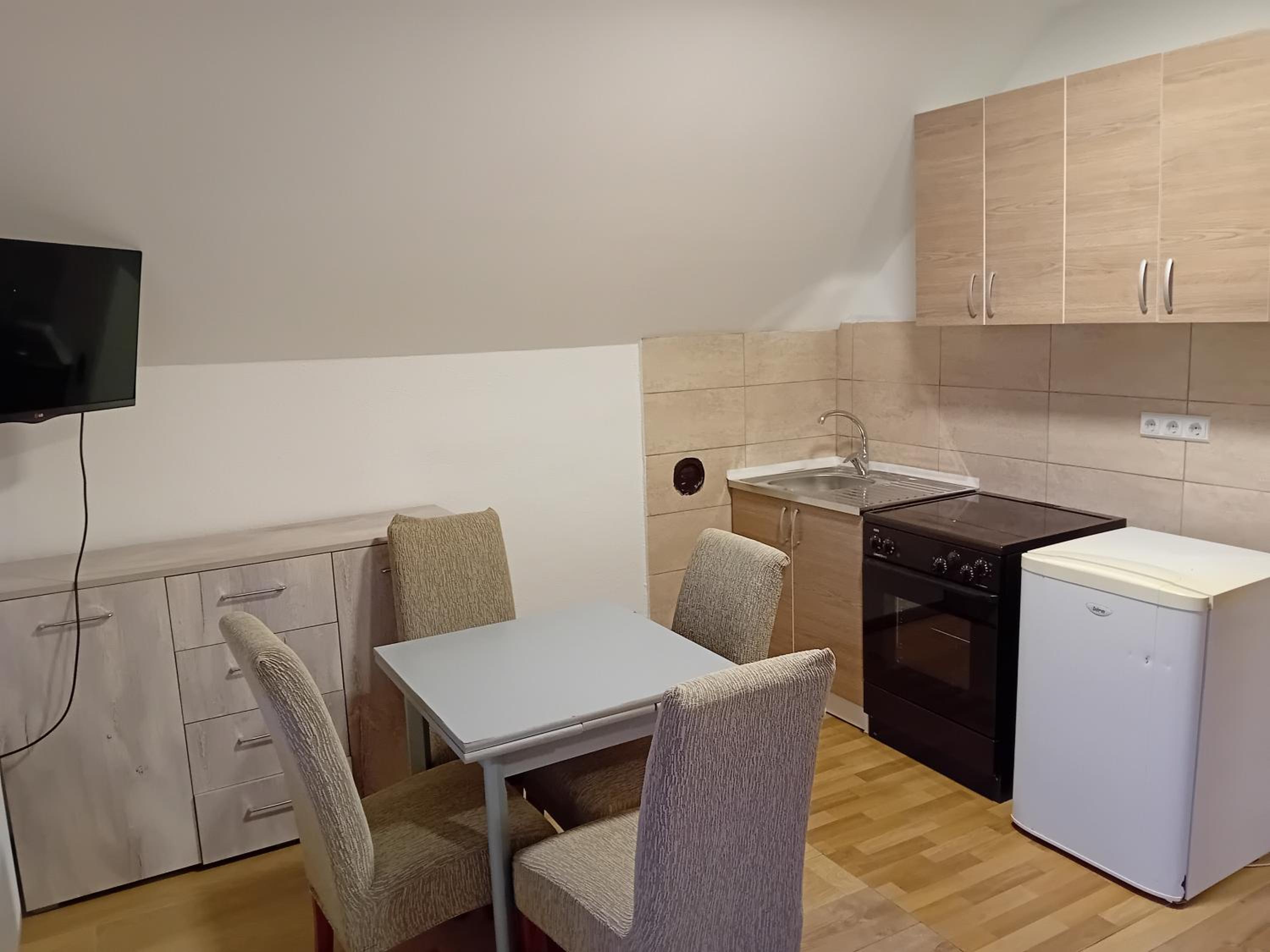 Apartmani Kamini RAVNA PLANINA