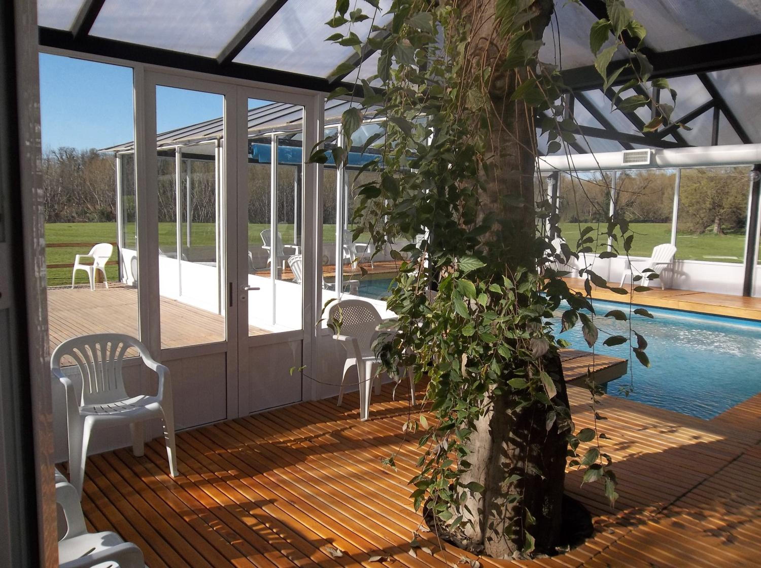 Acacias Country Club