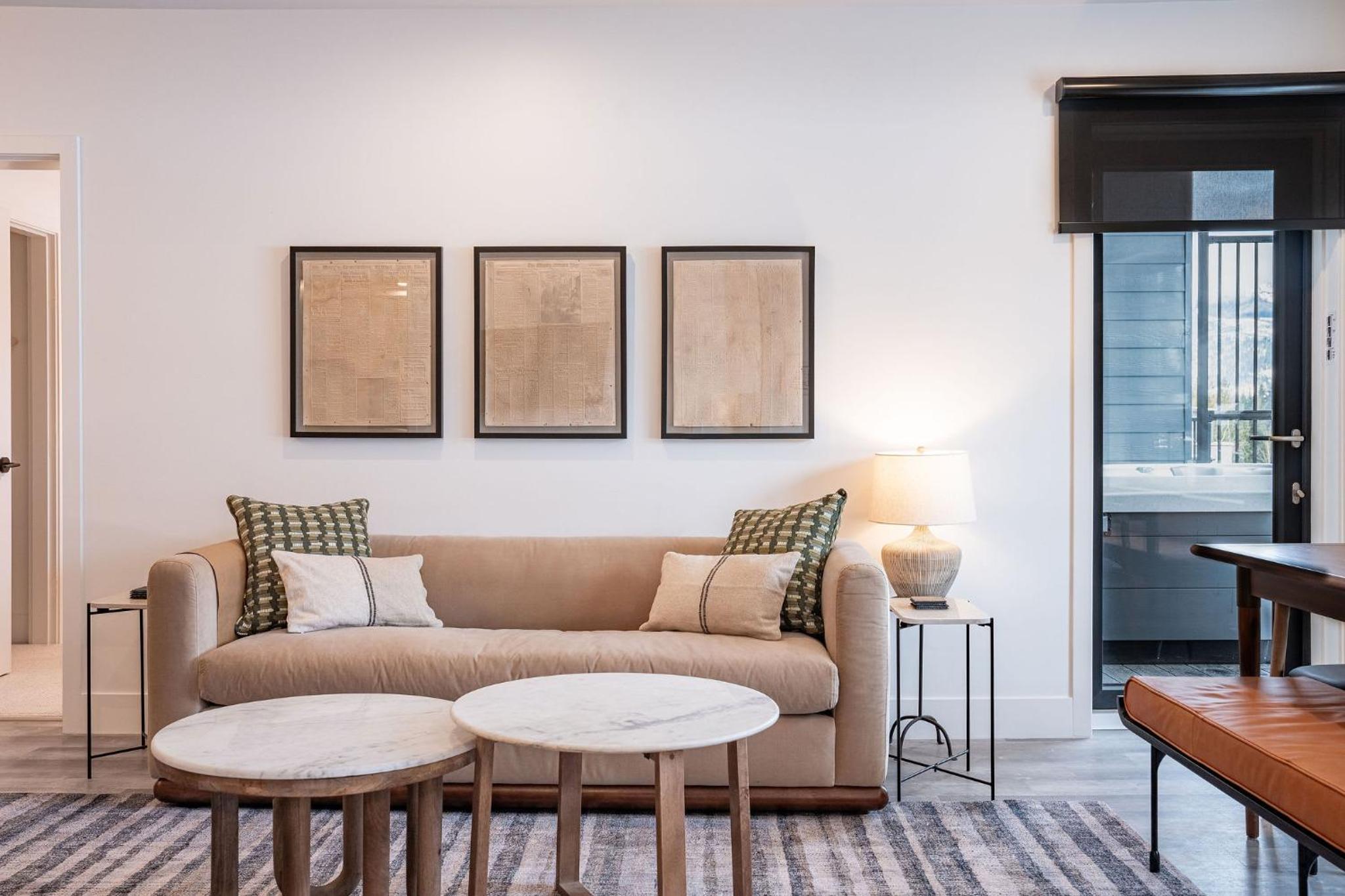 Escape to Revy - Beautifully Designed Condo