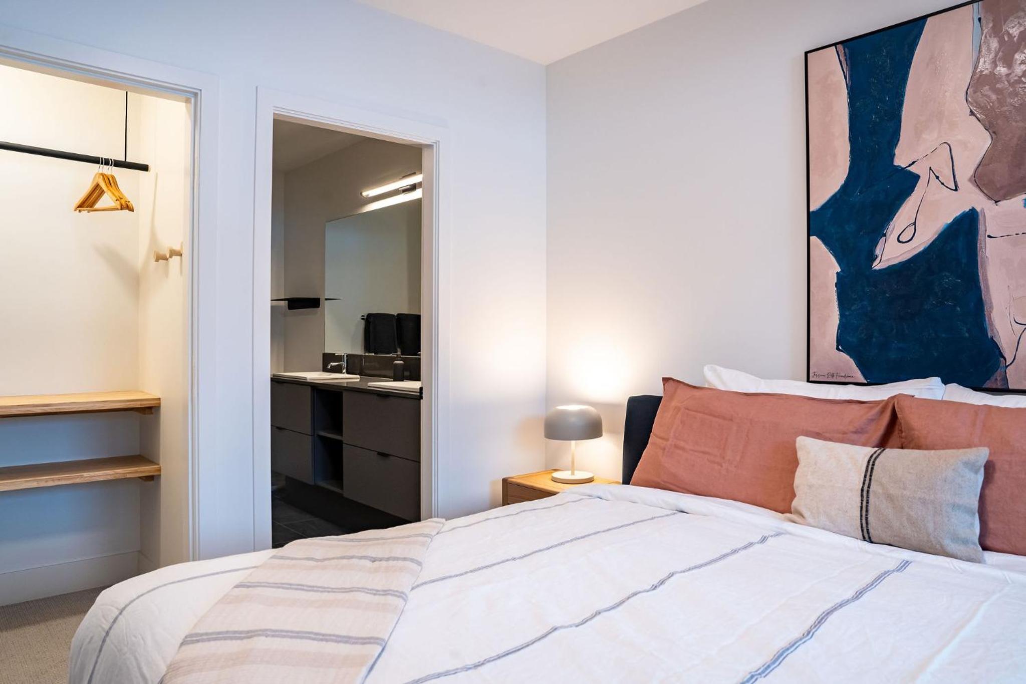 Escape to Revy - Beautifully Designed Condo