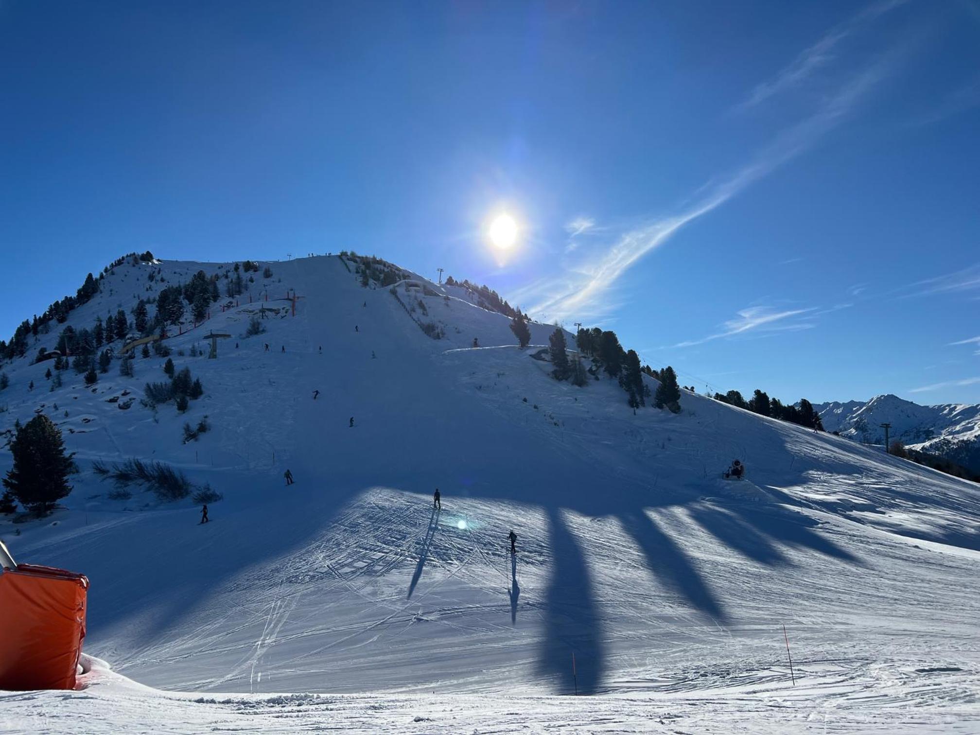 Cosy studio for 4 near ski lift, CRETES B24
