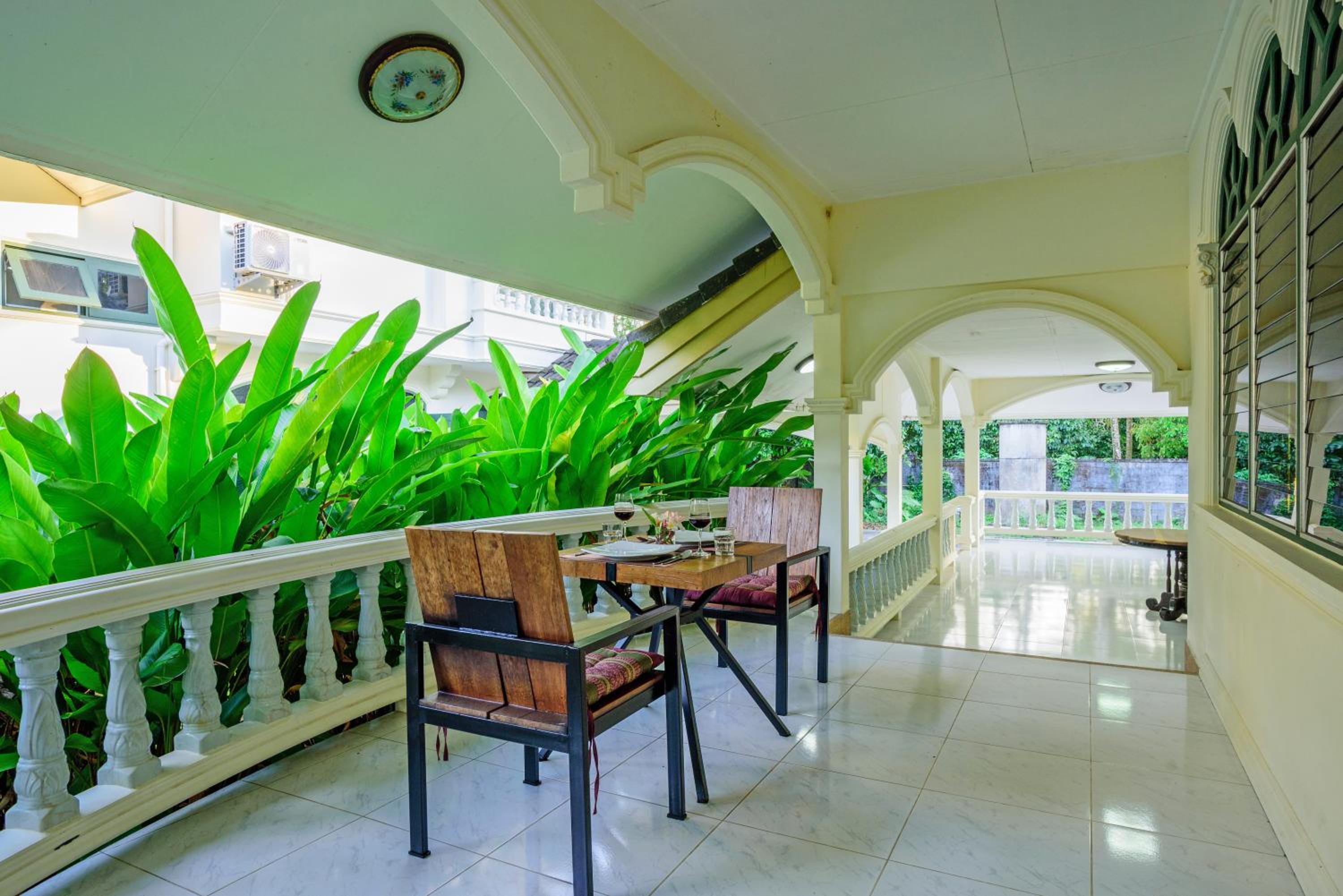 Bann Mangkud Khaolak