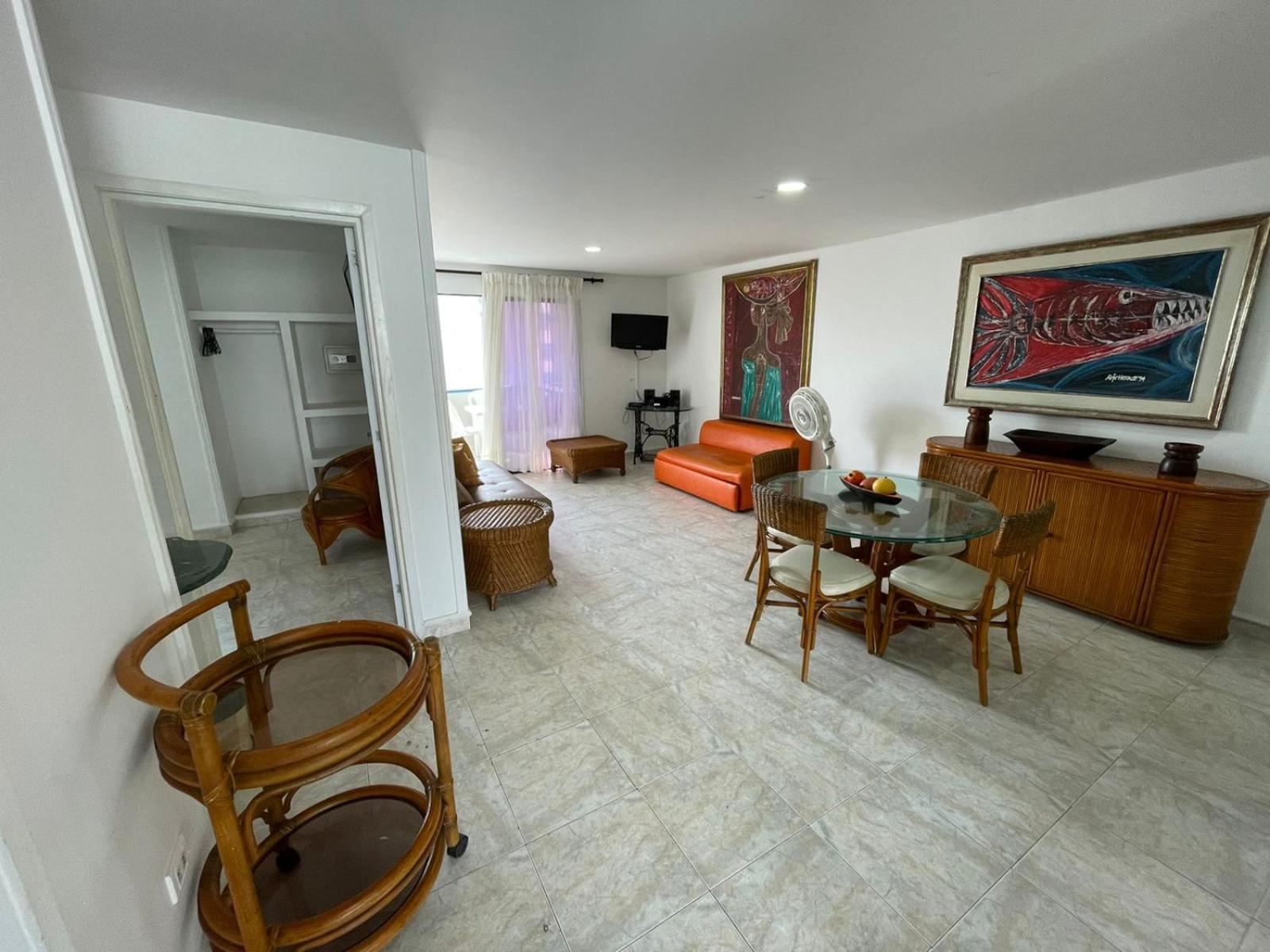 Apartamentos En Edificio Portofino ICDI