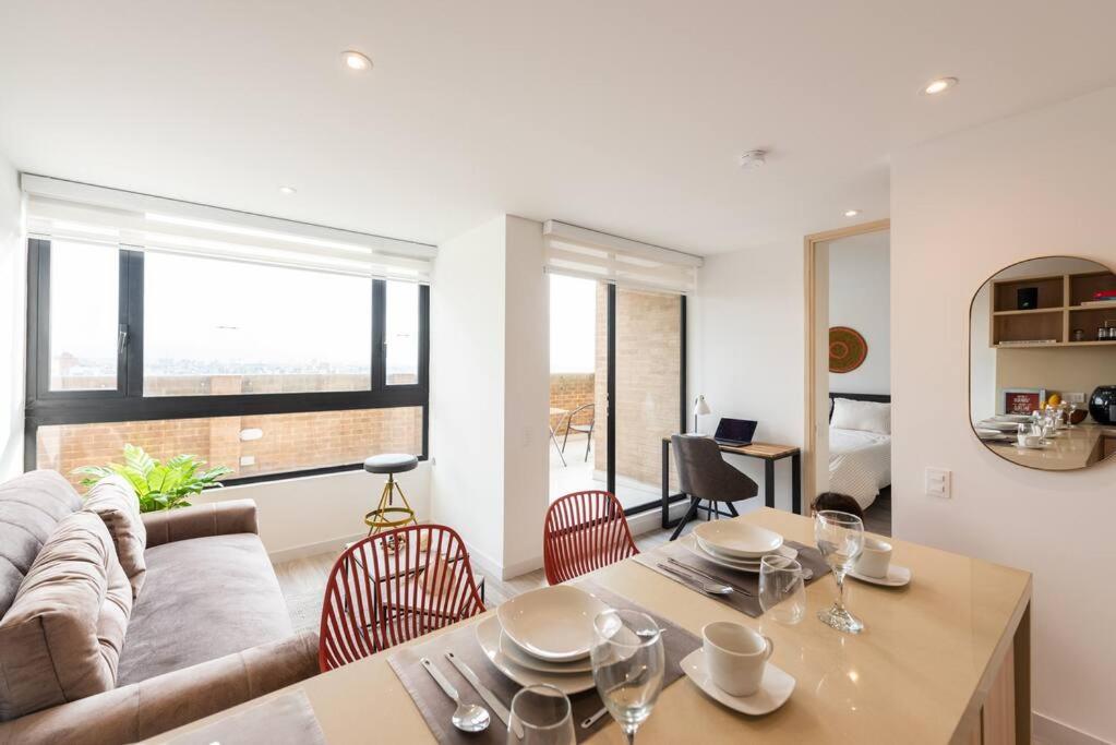 1305 Hermoso apartamento para estrenar