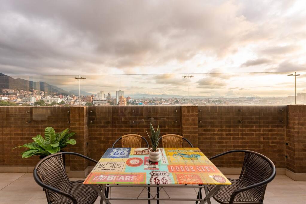 1305 Hermoso apartamento para estrenar