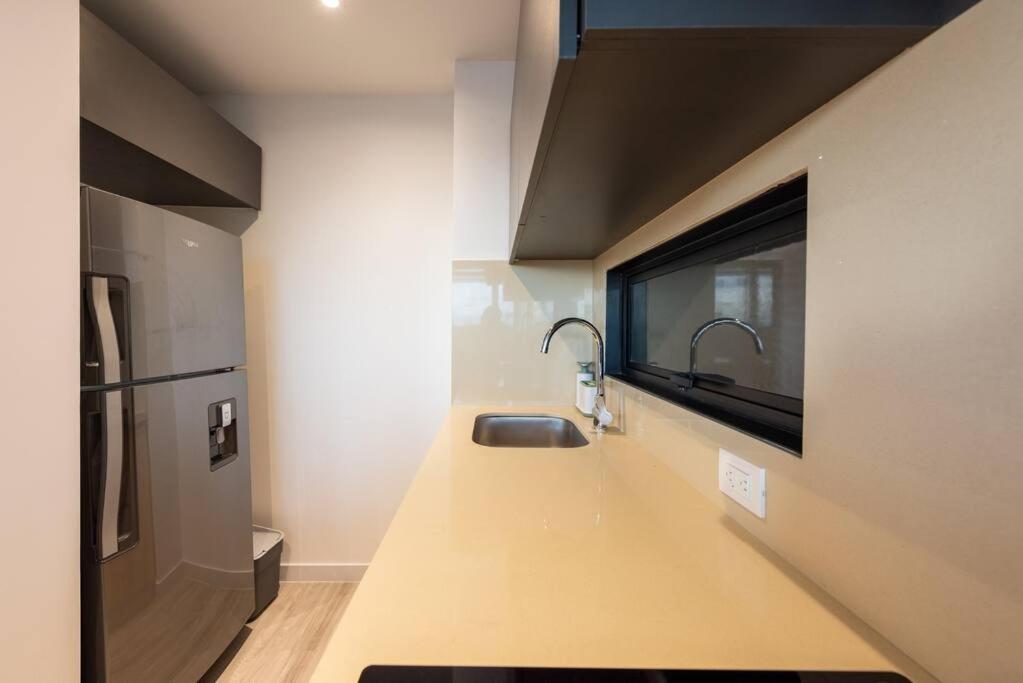 1305 Hermoso apartamento para estrenar