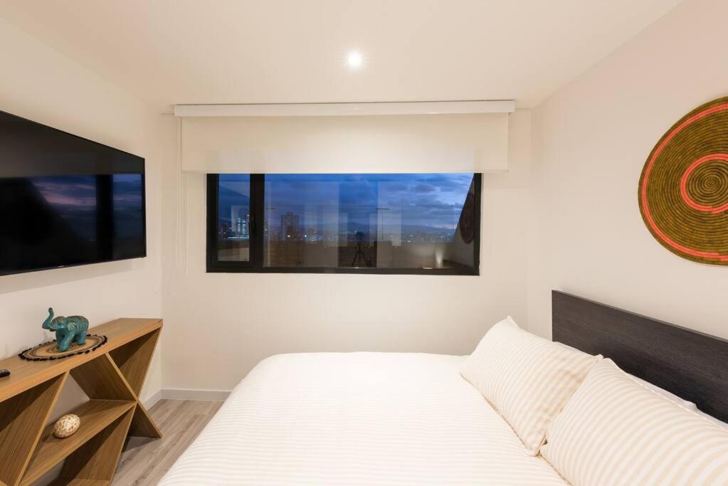 1305 Hermoso apartamento para estrenar