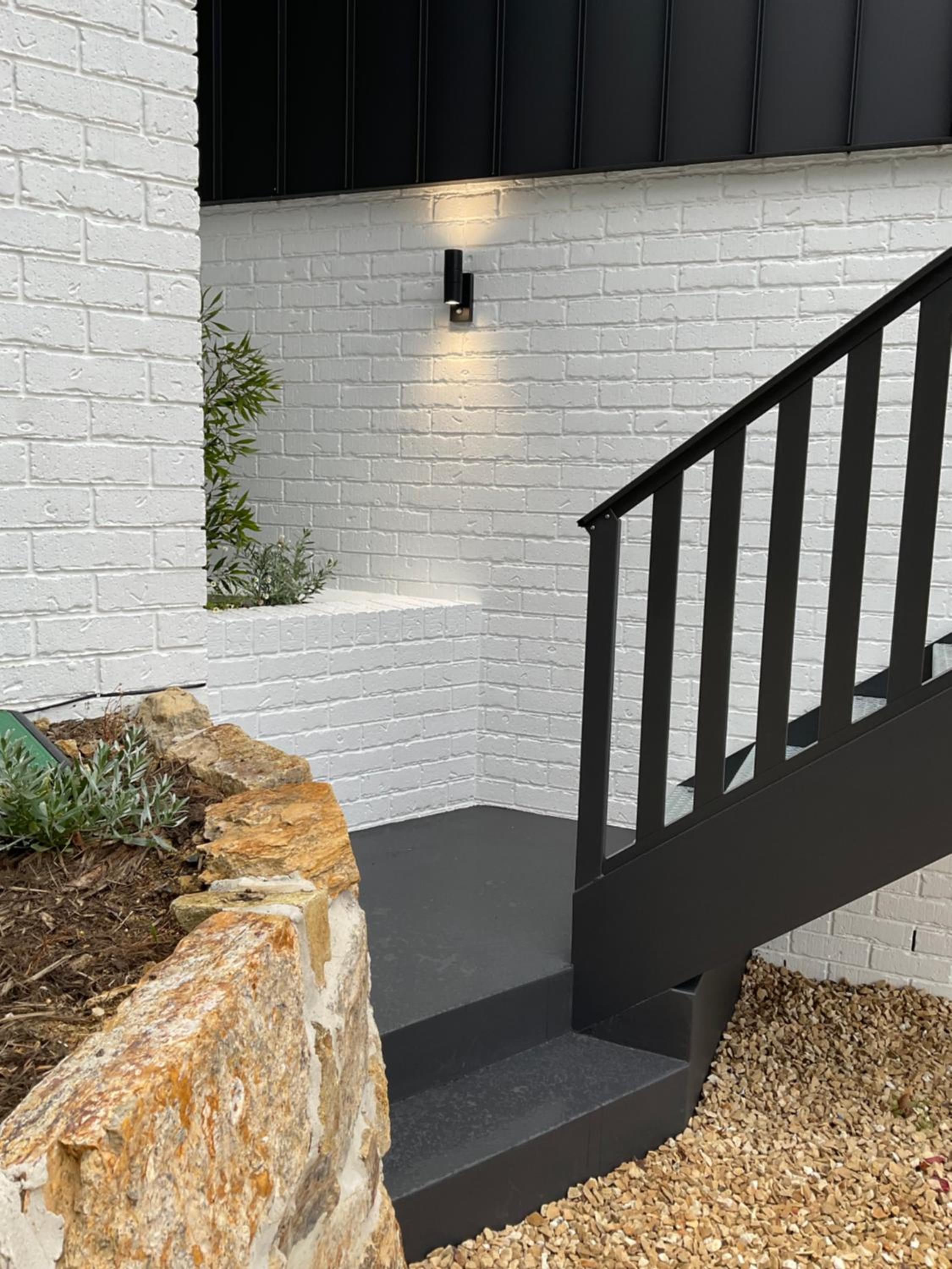 Hesket Guesthouse with views, privacy & 7 minute drive to Hobart CBD