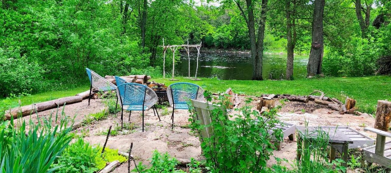 The River Farmhouse