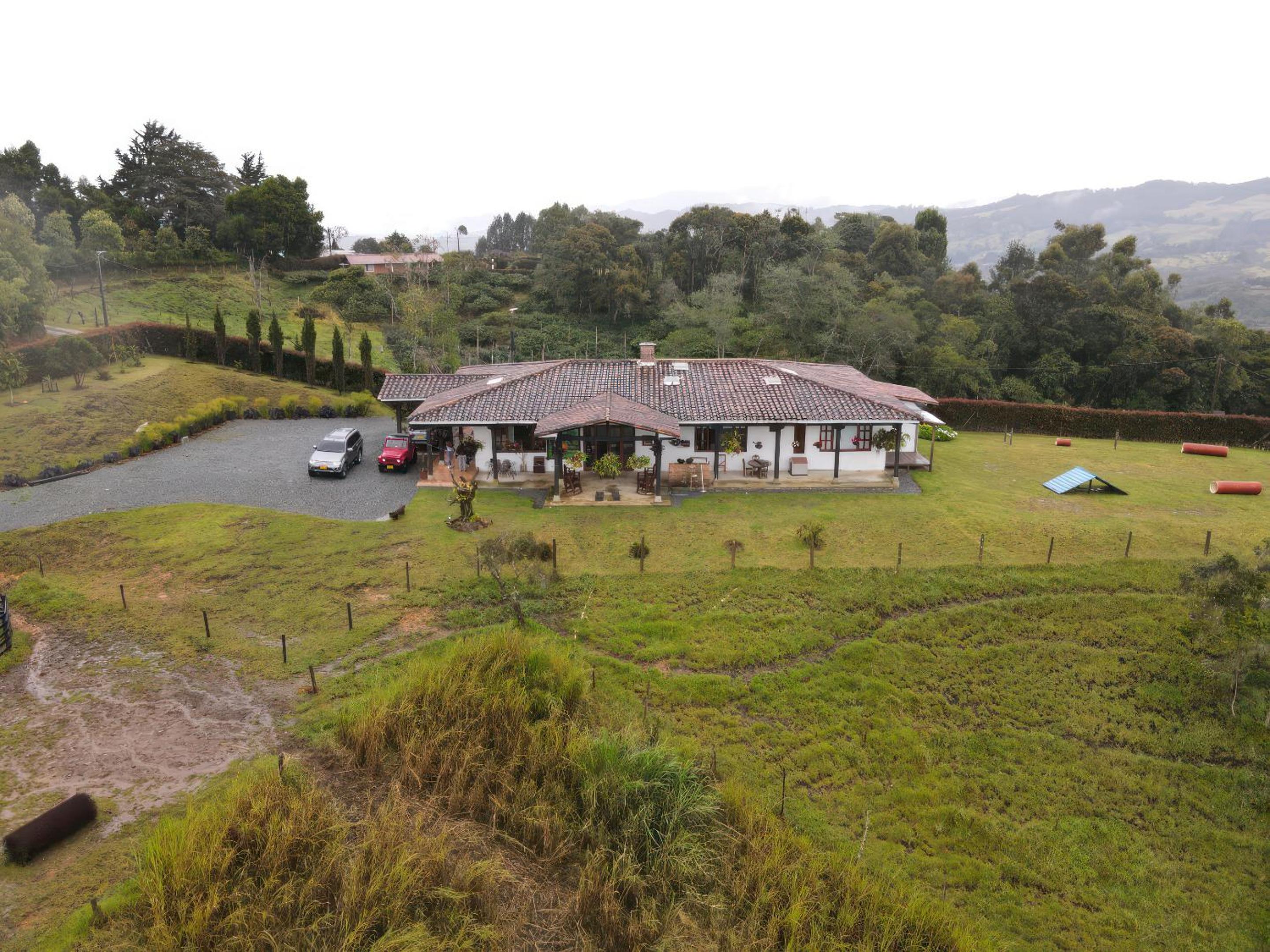 Finca con caballos para 10 personas en Envigado