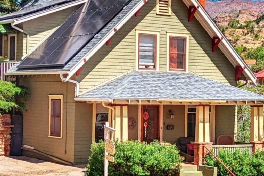 Hotel The Nest Cottage With Hot Tub In Downtown Manitou Springs