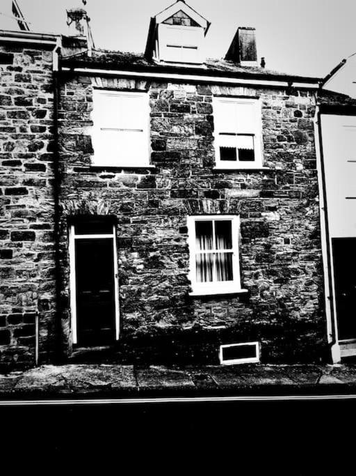 18 Church Street