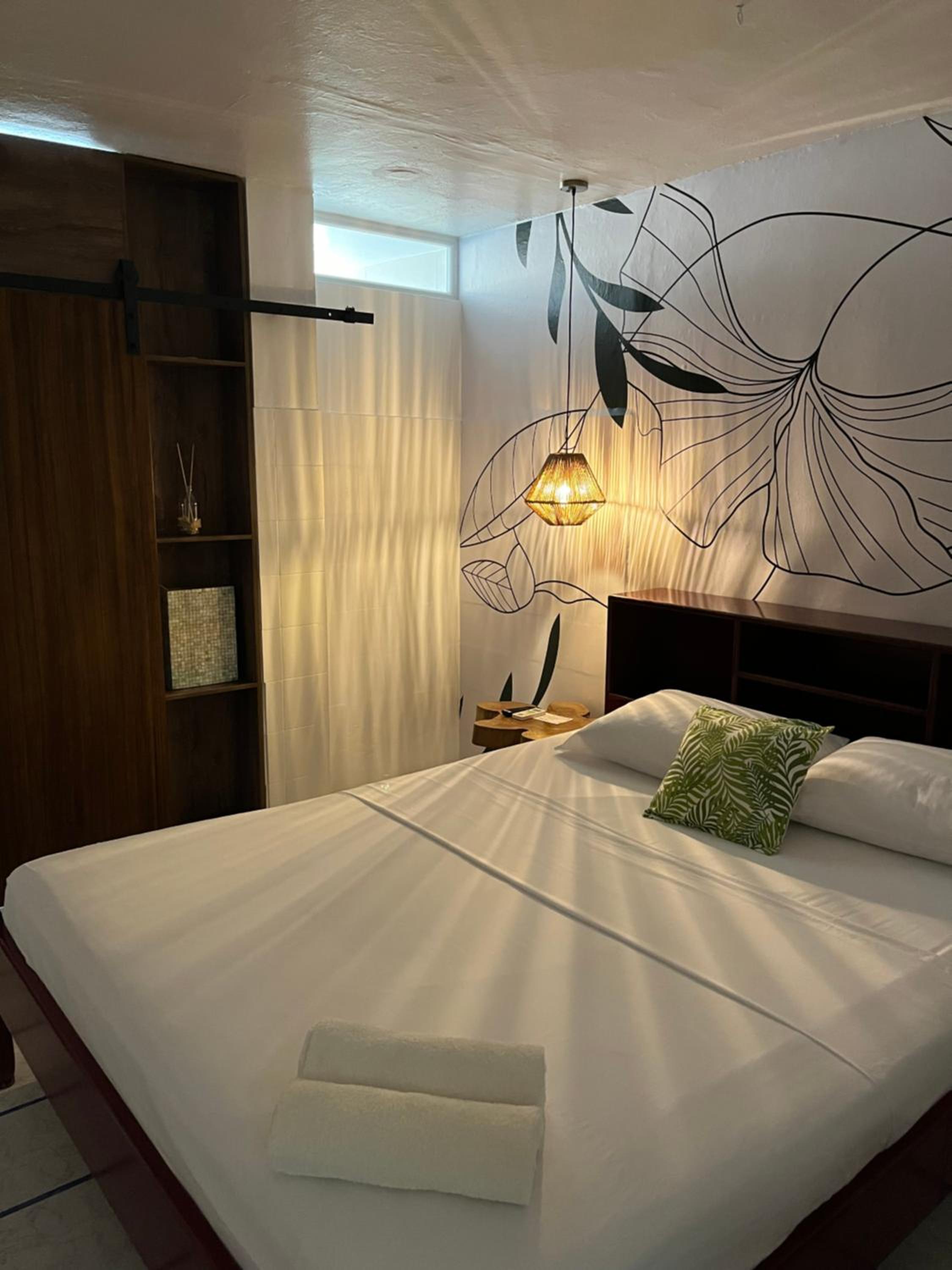 HOTEL PLAYAS PERDERNALES ECUADOR