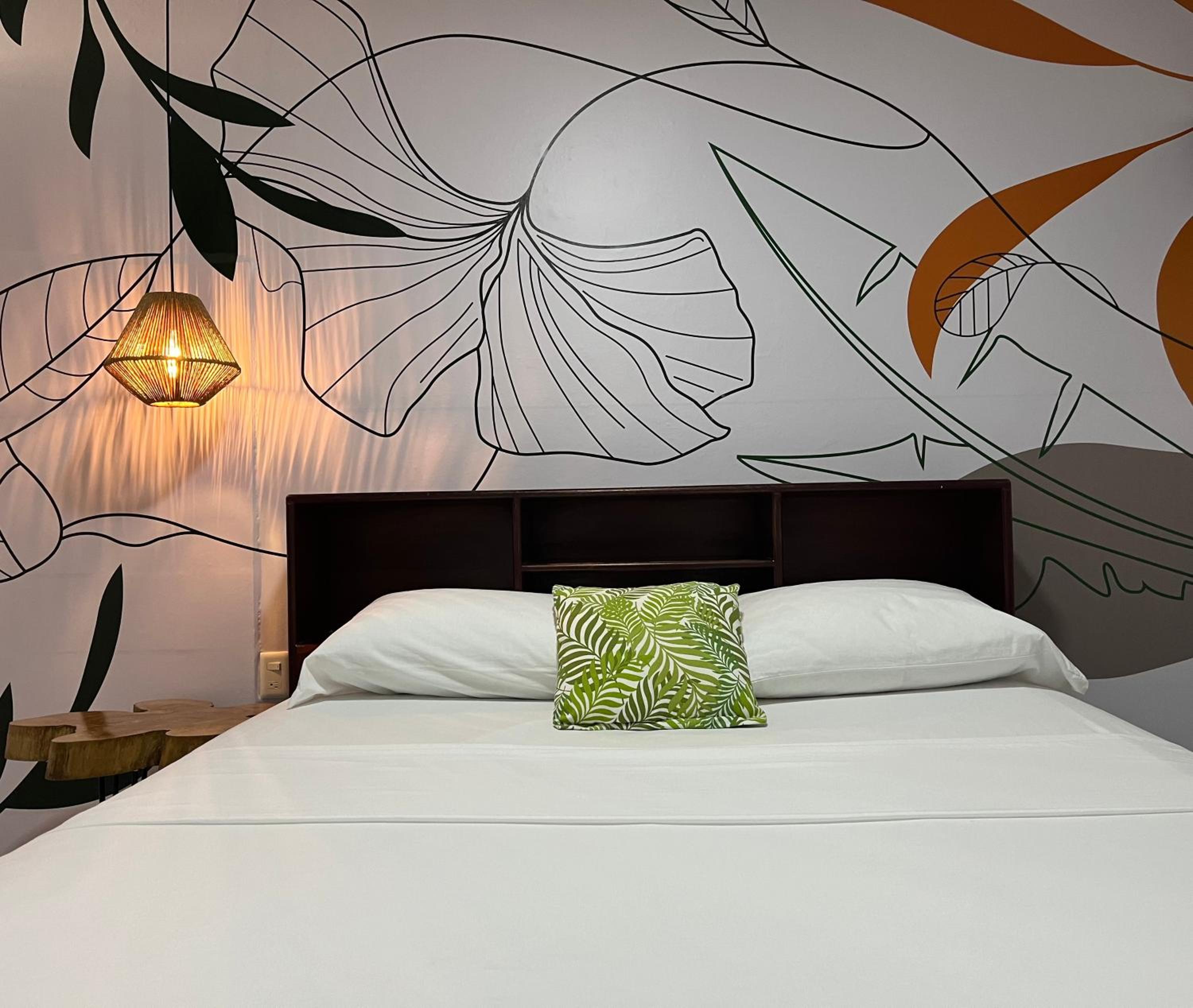 HOTEL PLAYAS PERDERNALES ECUADOR