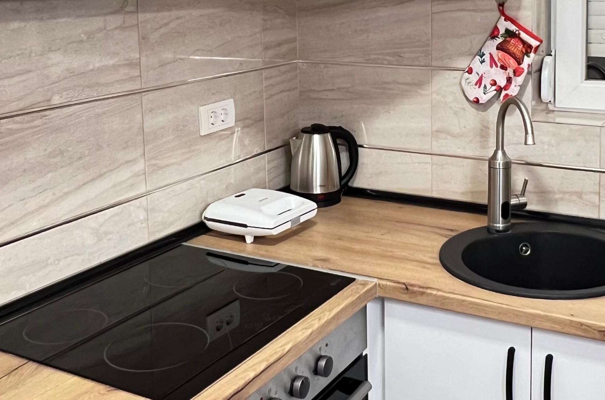 Aero Fly apartment Belgrade view 5