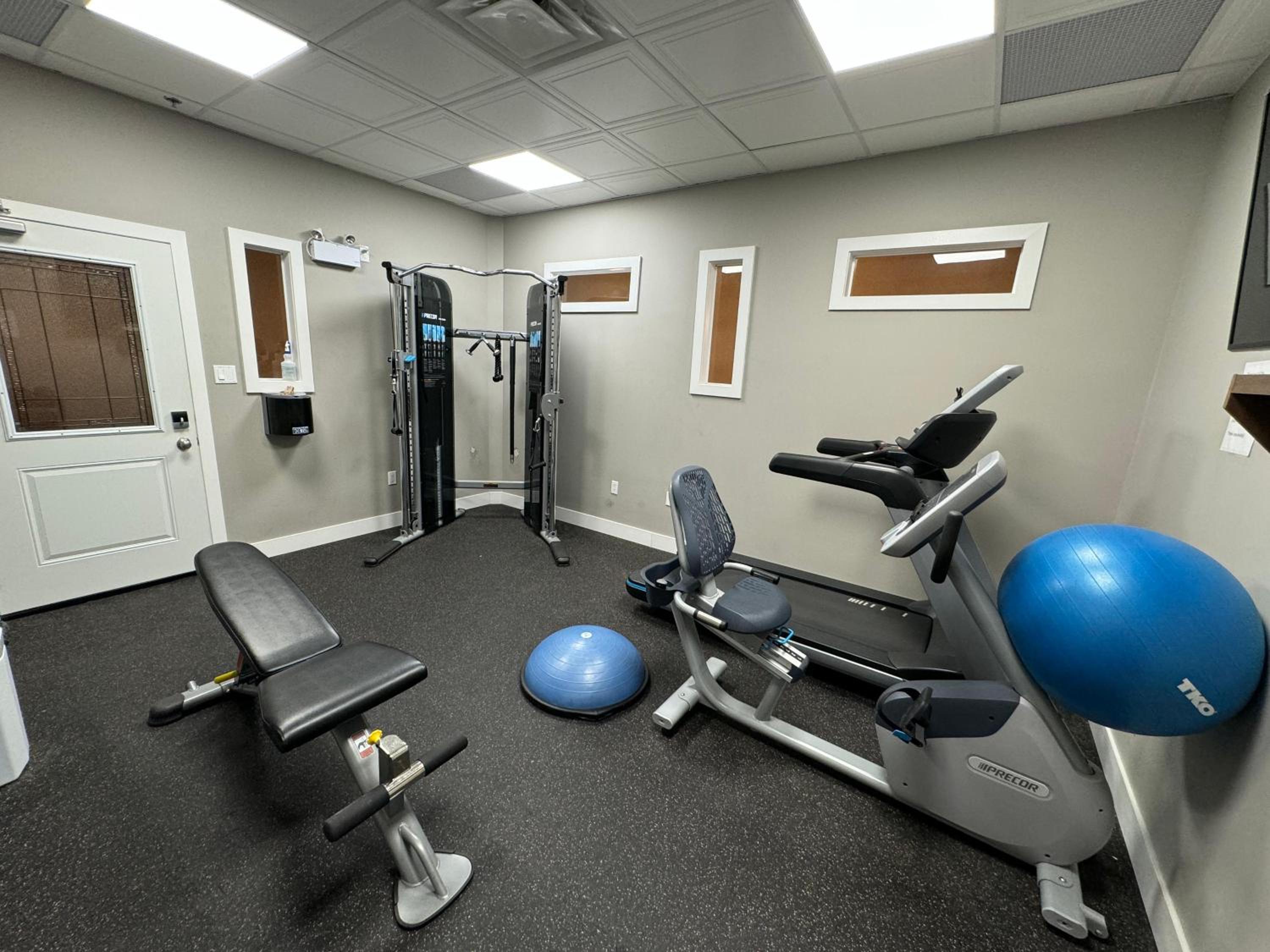 Medicine Hat Vacations - Baymont by Wyndham Medicine Hat - Property Image 8