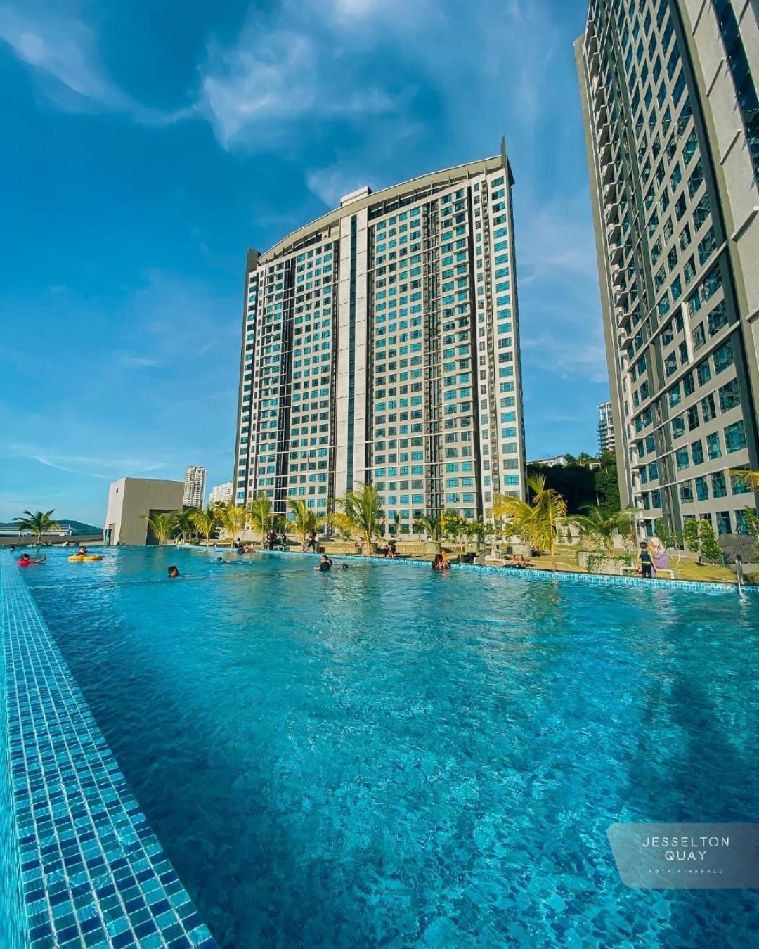 Jesselton Quay Seaview homestay with free 1 parking by StayPlace photo 7