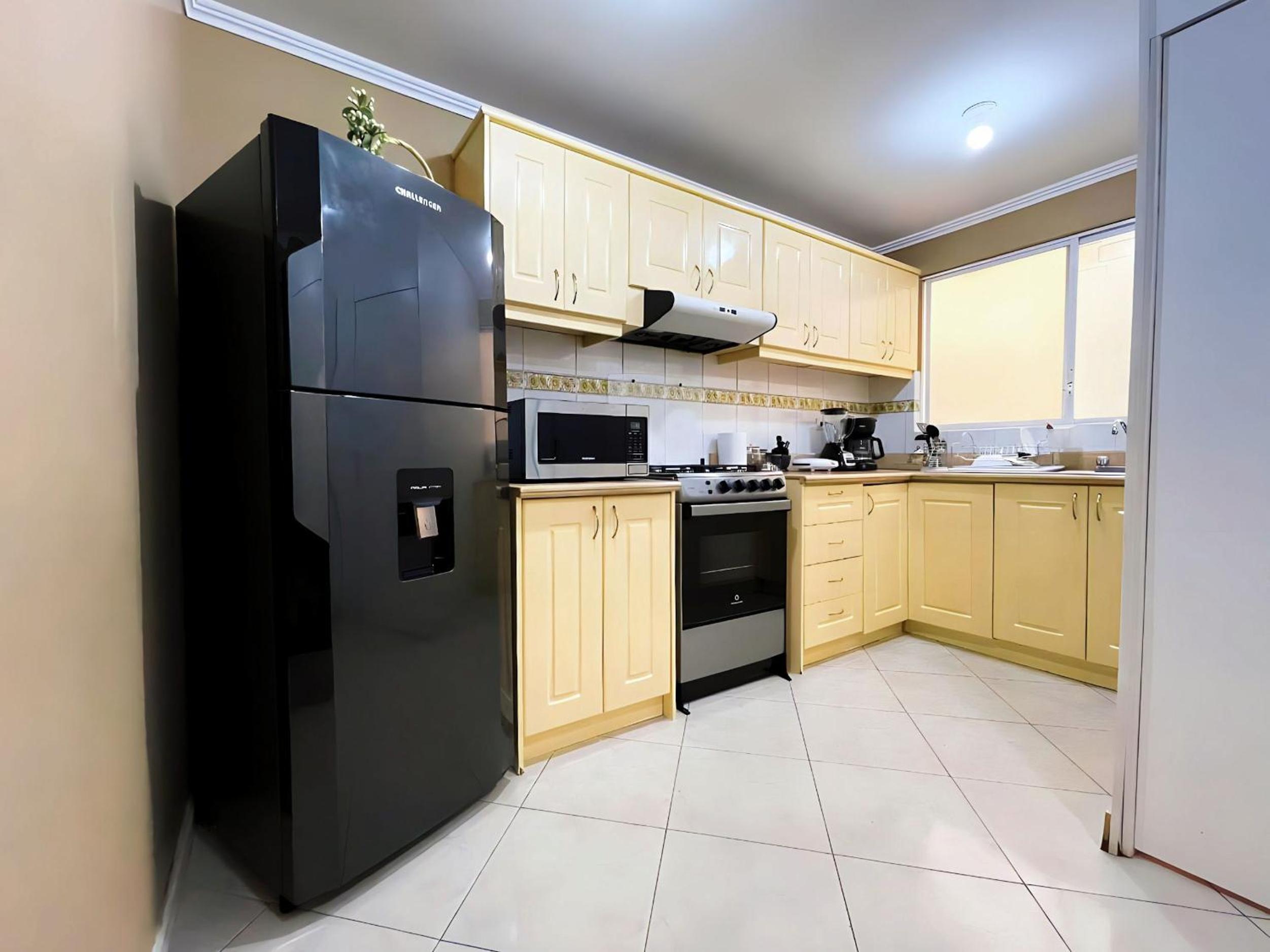 Apartamento en la mejor ubicación, centro de Loja view 2