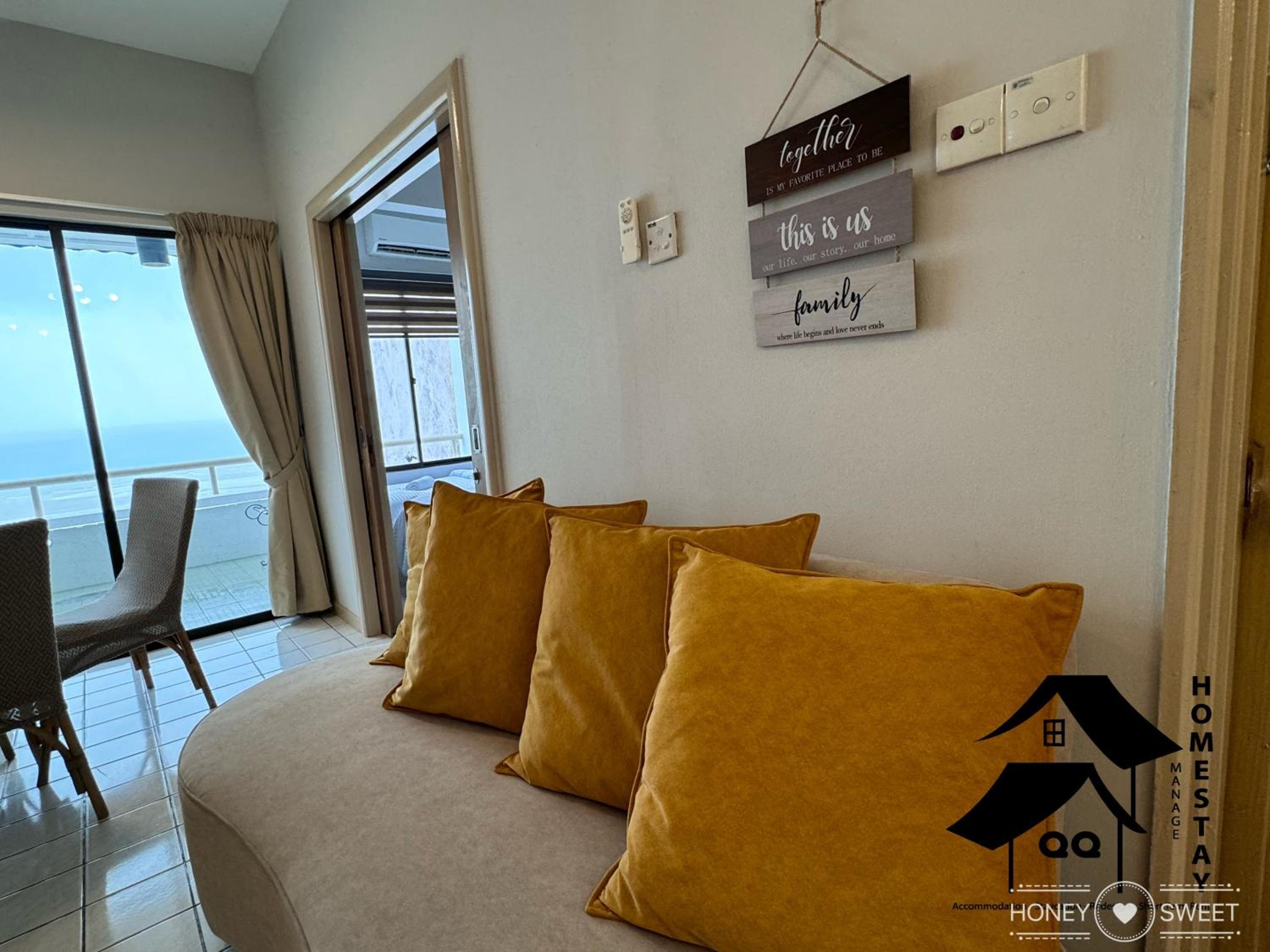 New Seaview with Seaside Apartment-2R1B photo 8