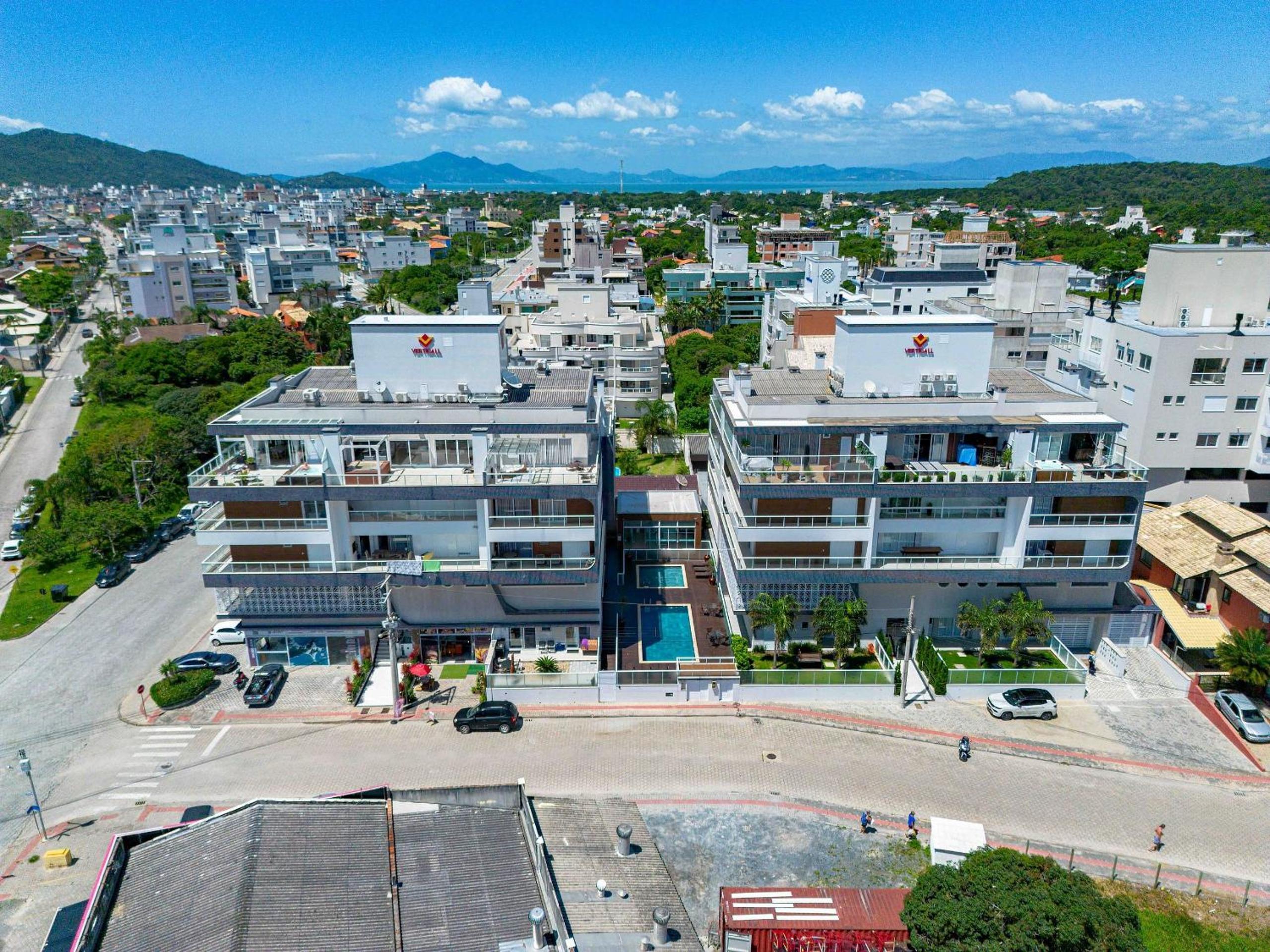 Cobertura Duplex com Vista Mar e Jacuzzi Privativa