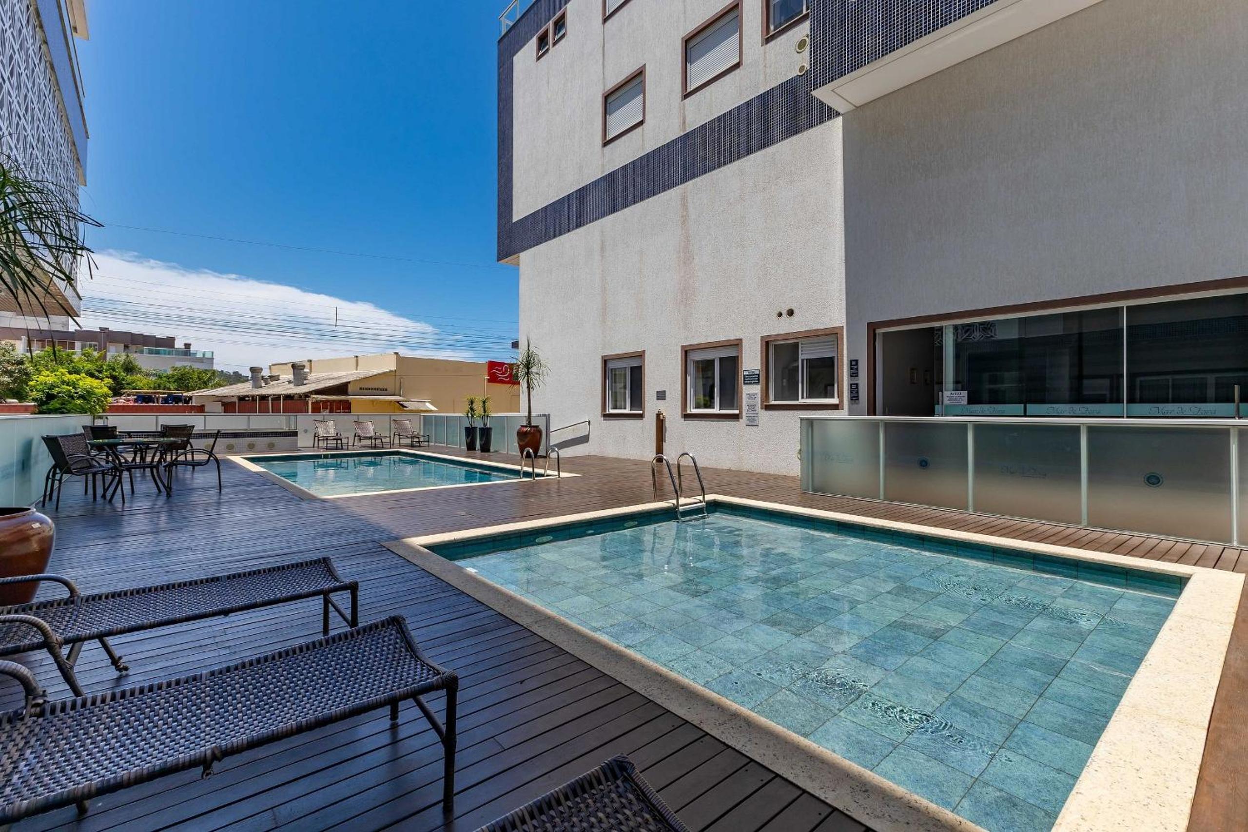 Cobertura Duplex com Vista Mar e Jacuzzi Privativa