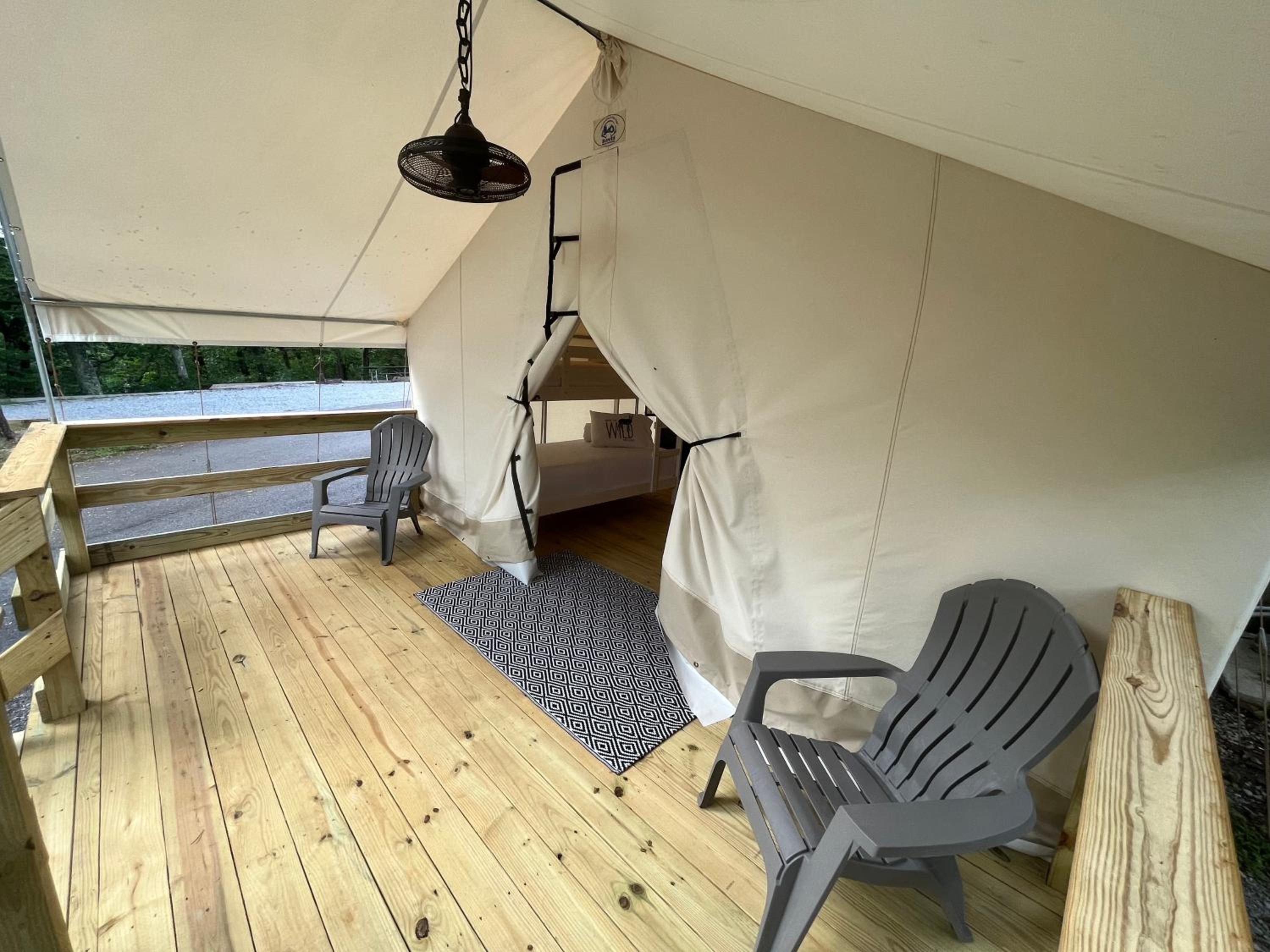 Luxury Spacious Glamping with Lake View - Property Image 32