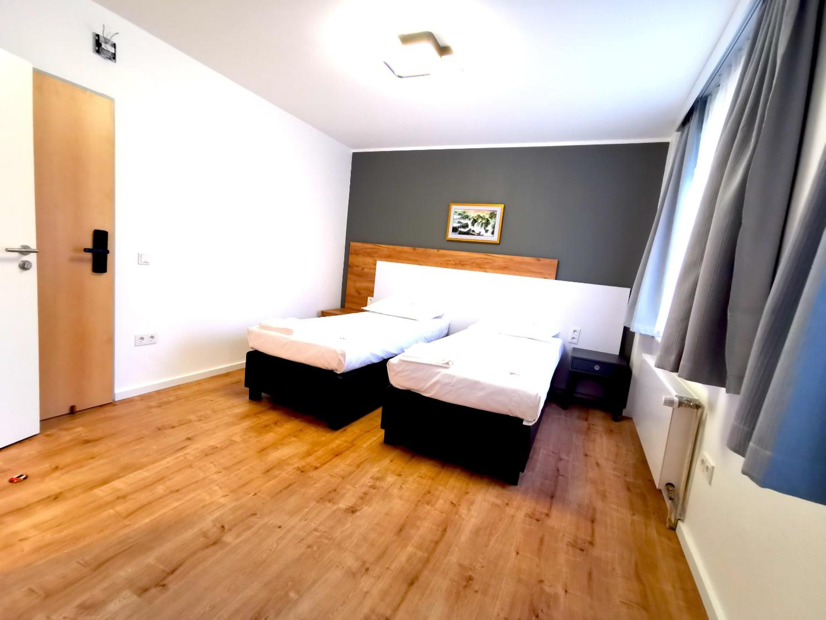 Home Inn Hotel