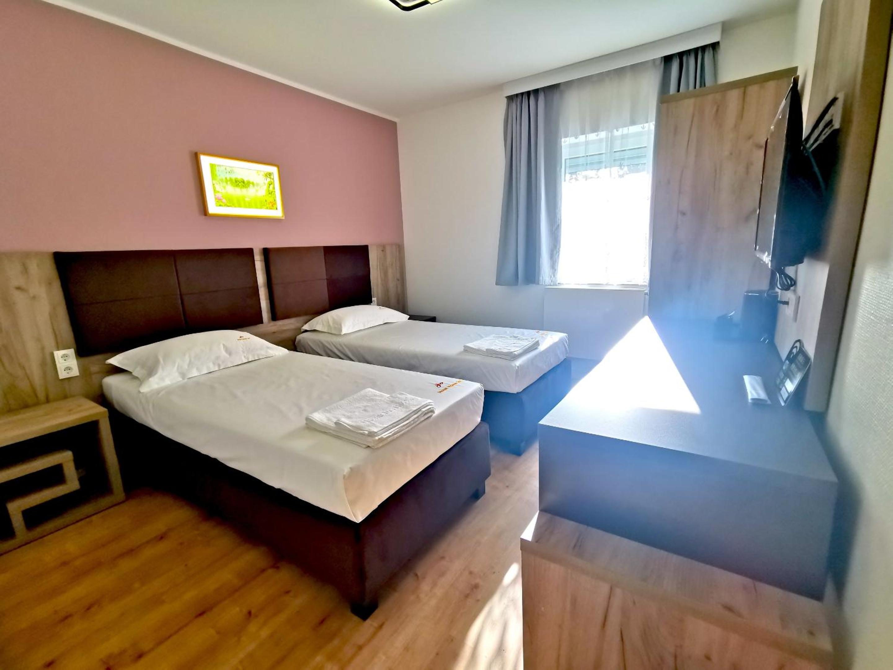 Home Inn Hotel