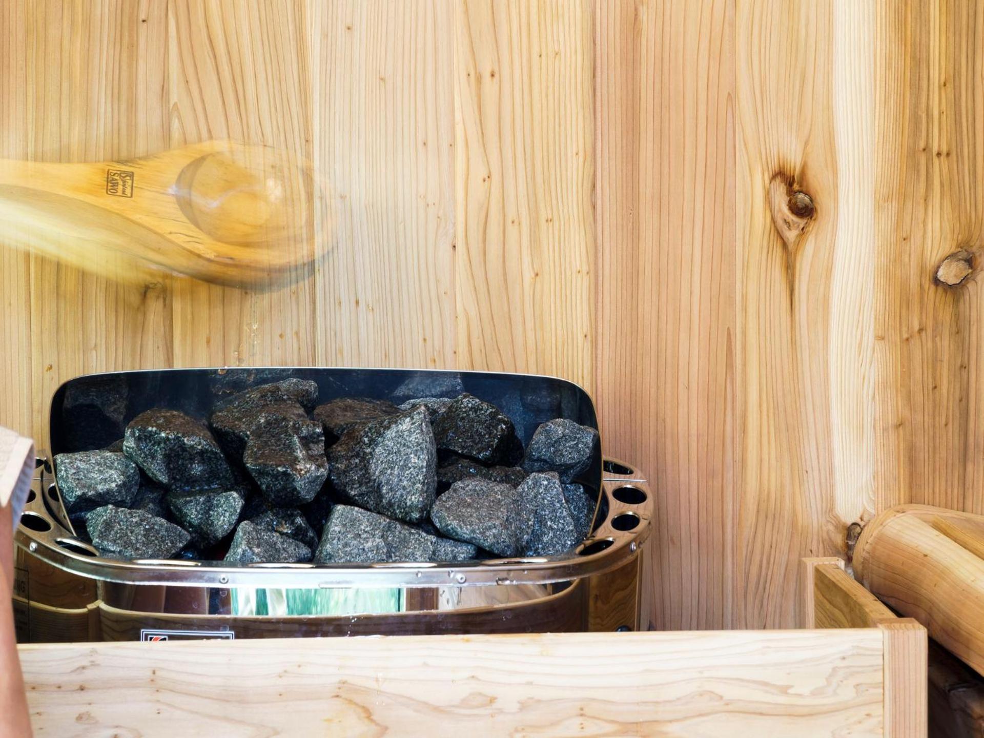 Sand & Sauna Retreat