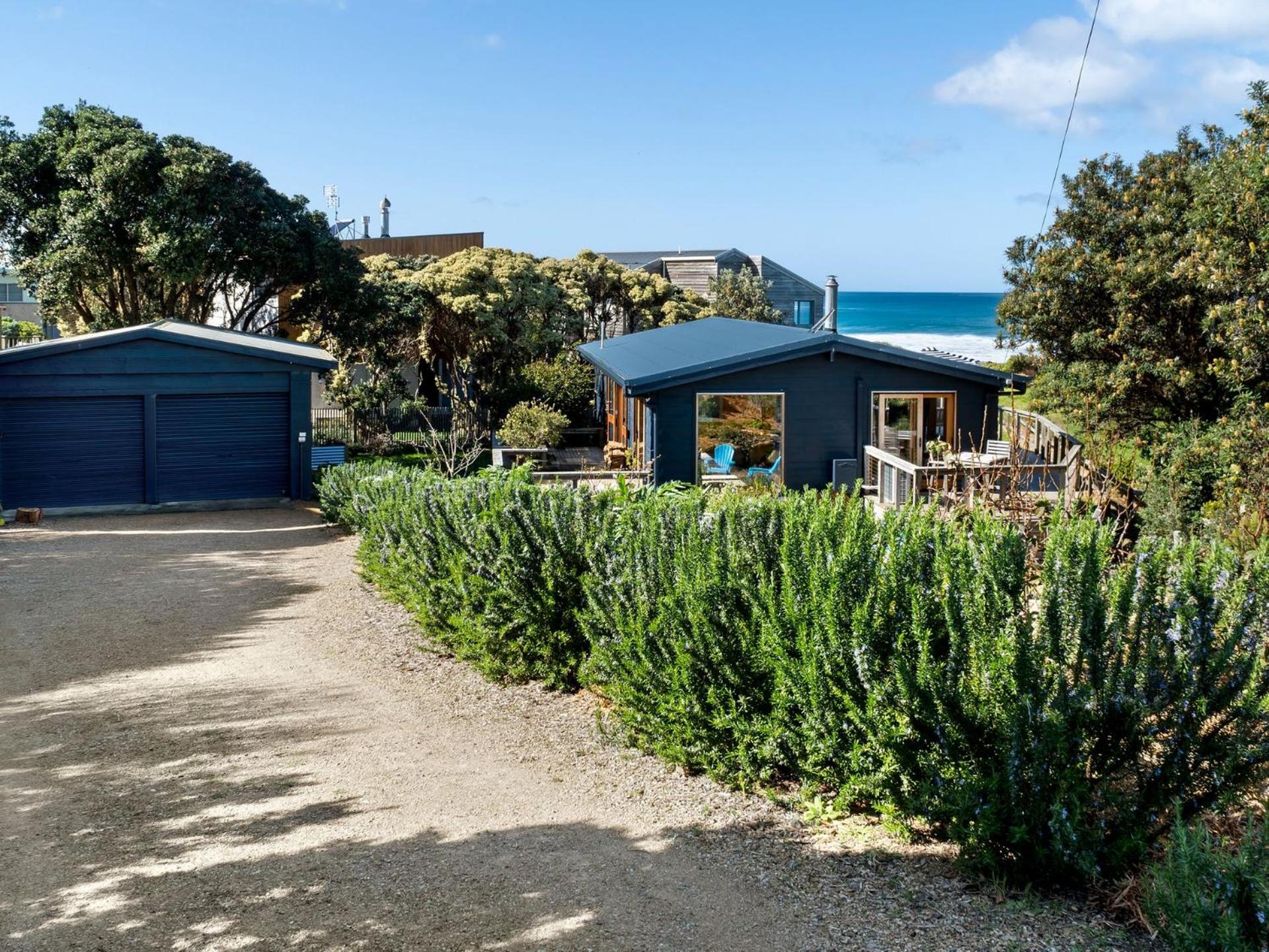 Sand & Sauna Retreat