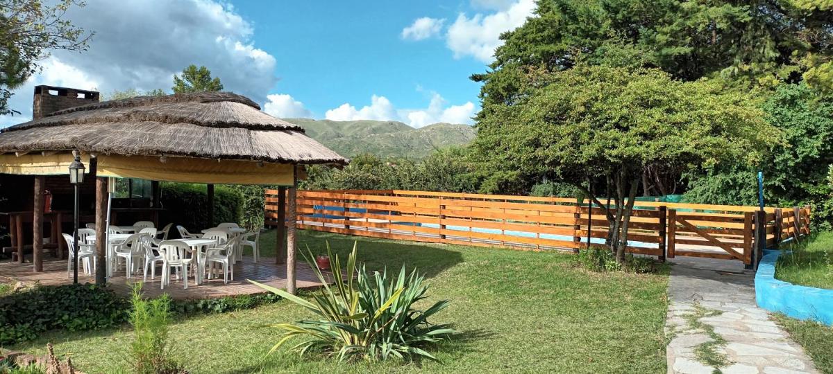 COMPLEJO CABAÑAS DEL ALTO