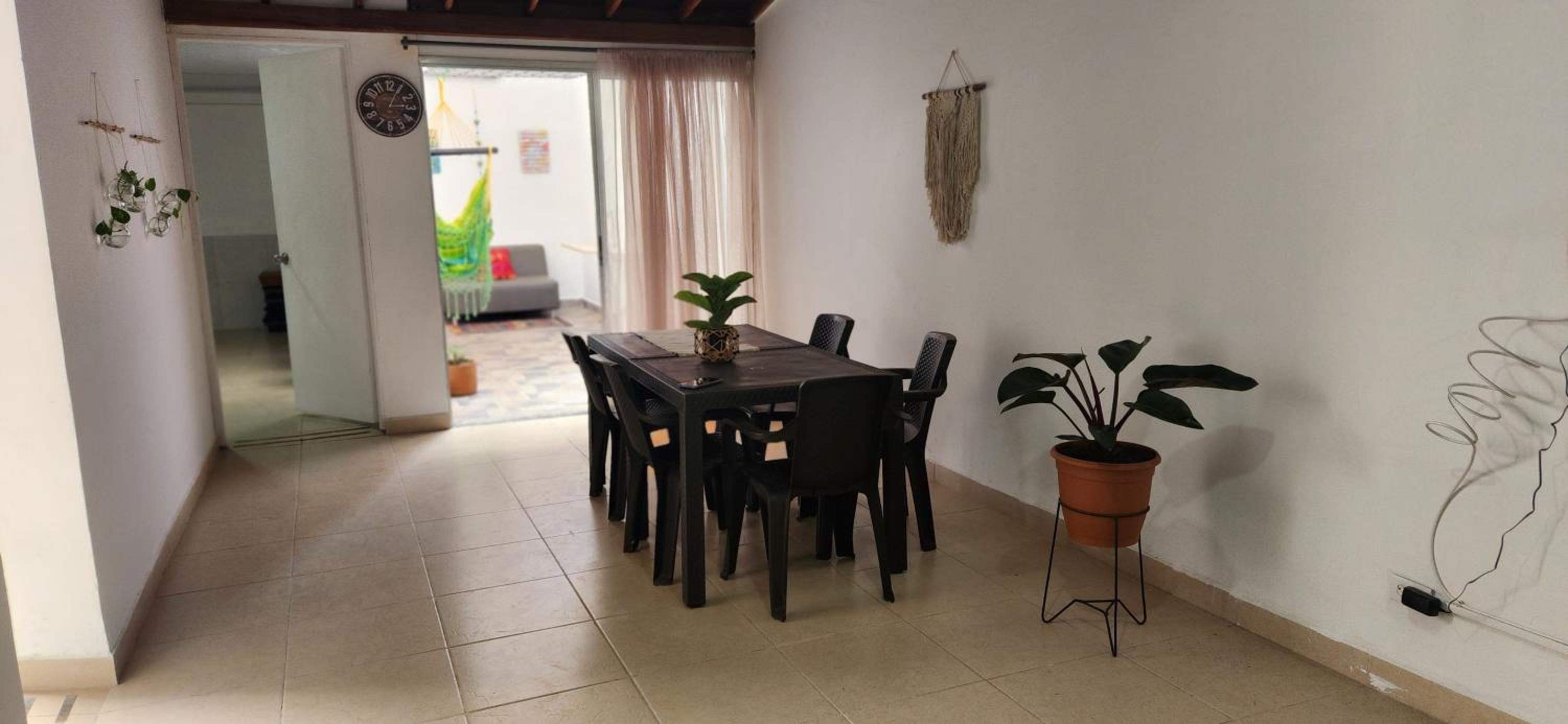 Casa linda Laureles