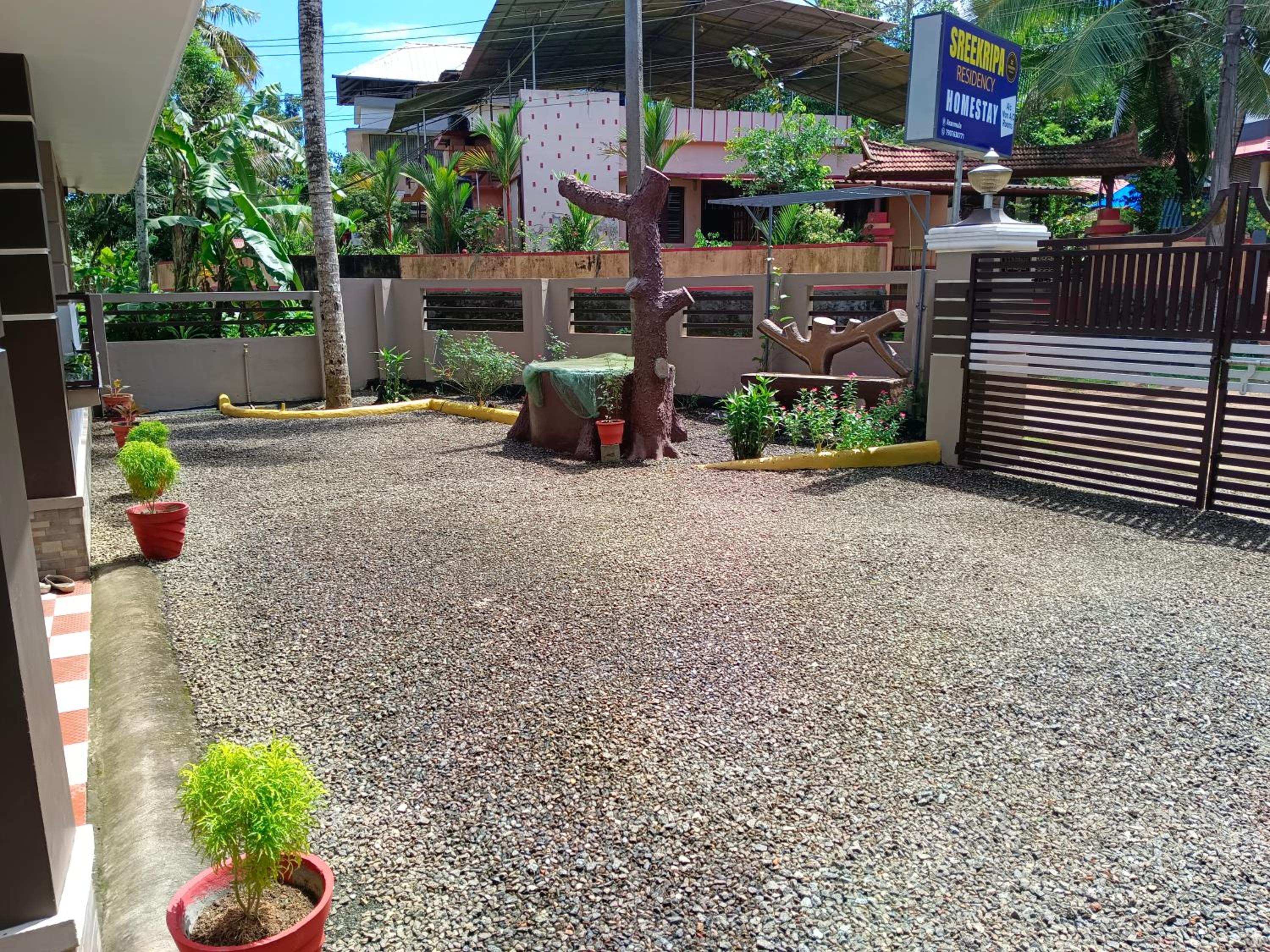 SREEKRIPA RESIDENCY HOMESTAY